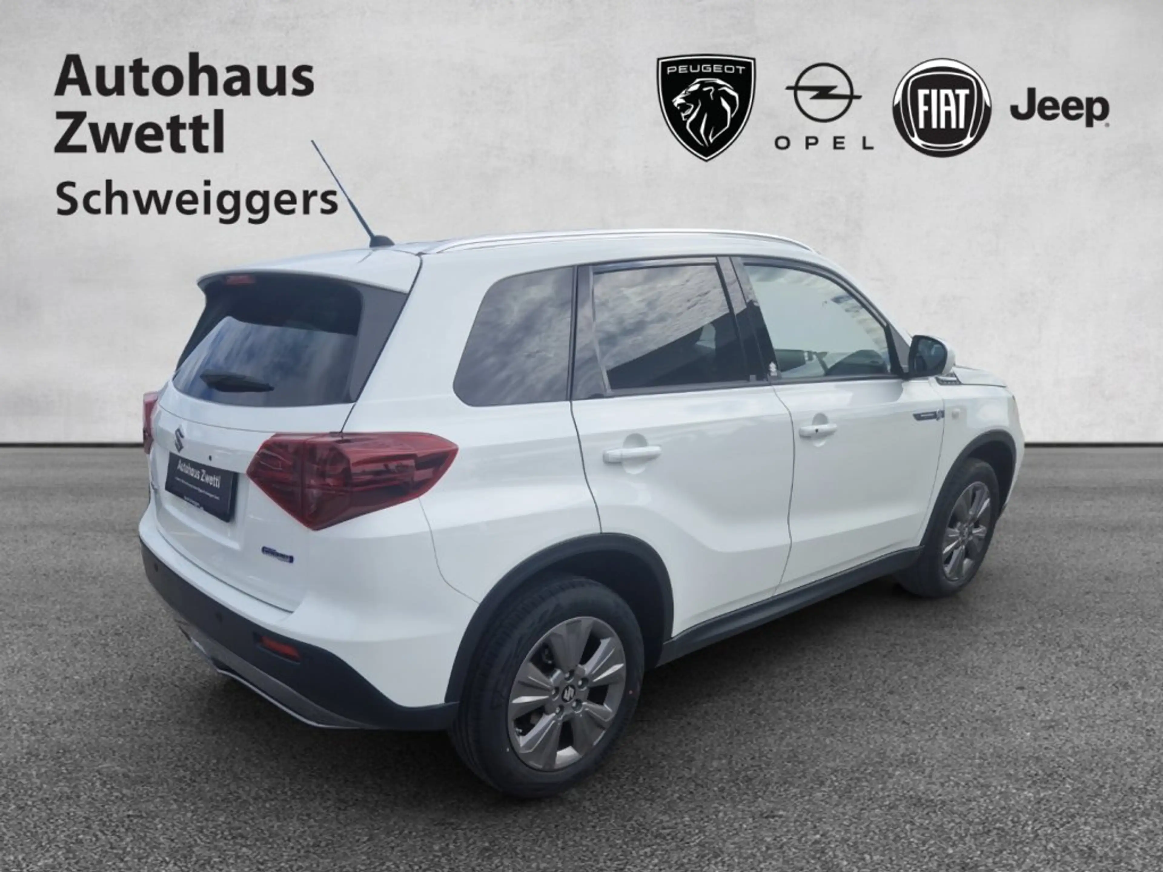 Suzuki Vitara Shine 1,4 DITC Hybrid Allgrip 6AT — photo 6