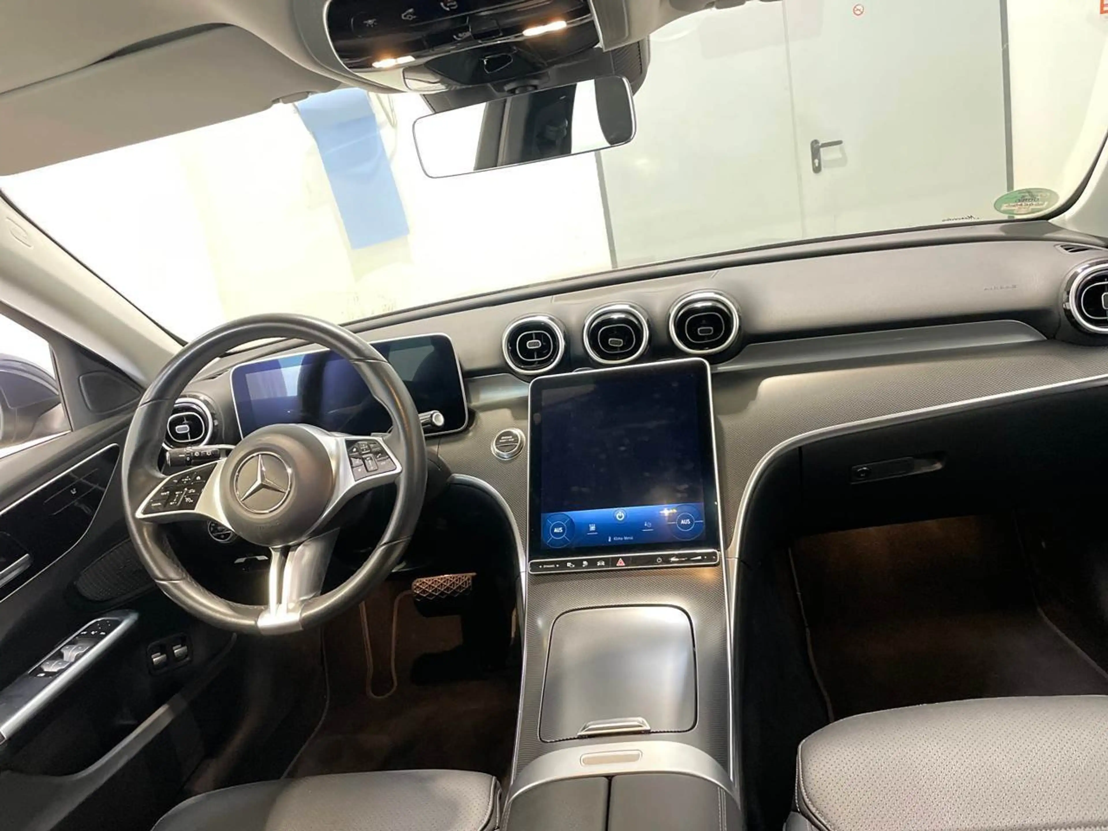 Mercedes-Benz C 300 e T Avantgarde AHK ACC BLIS Key LED — photo 5