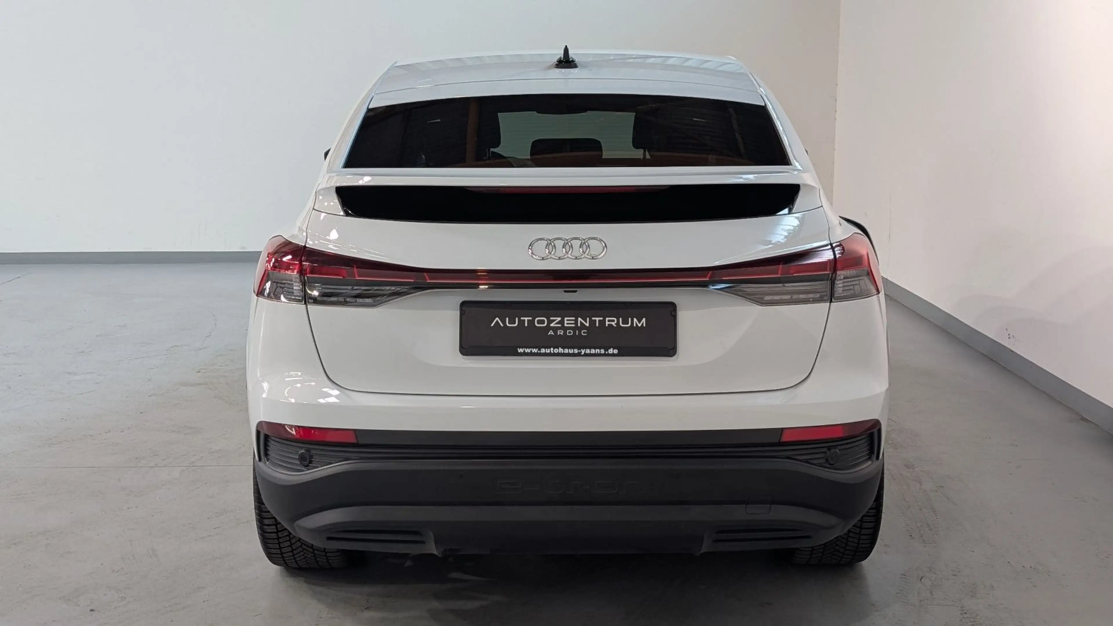Audi Q4 e-tron e-tron Sportback 35 SONOS+HUD+ACC+KEY+KAM+LED — photo 5
