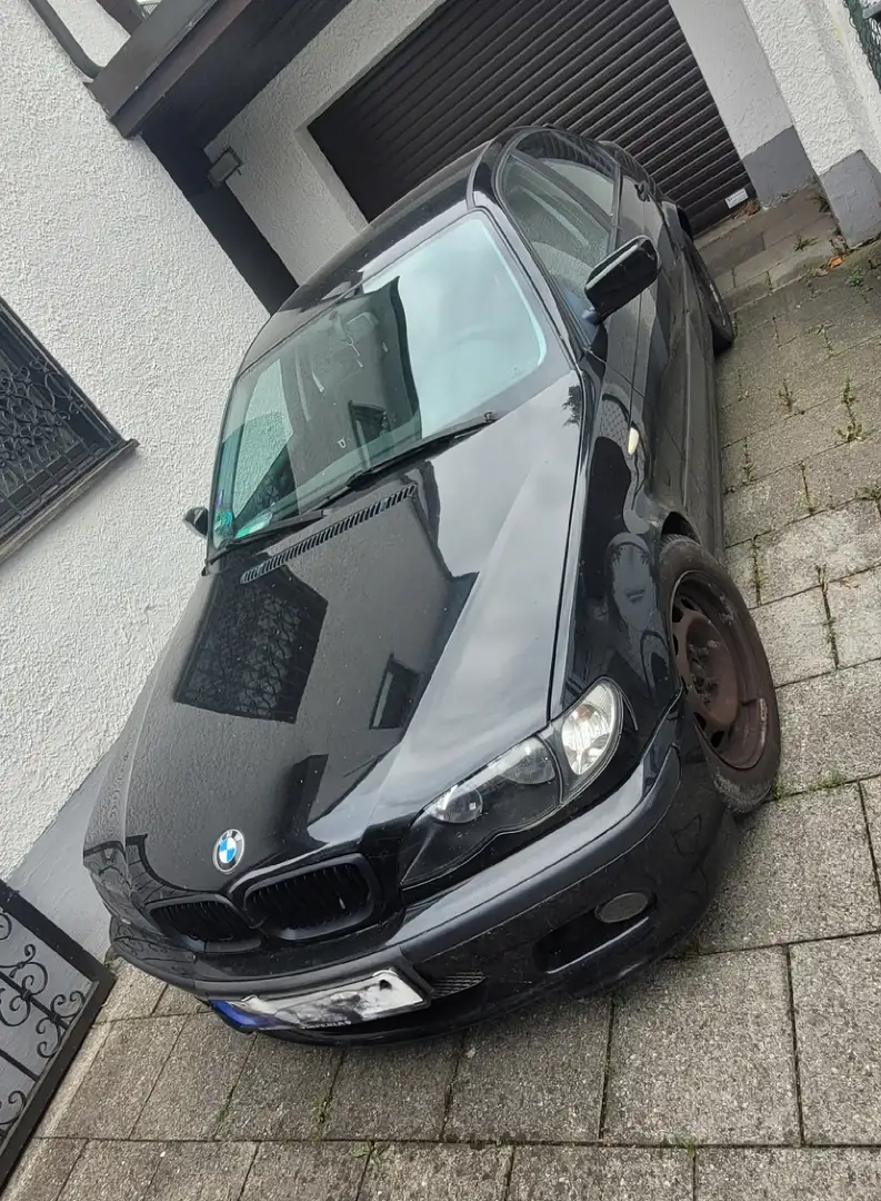 BMW 318 318i Black - 1