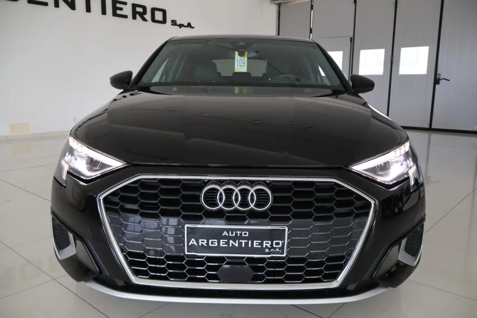 Audi A3 SPB 30 TDI S tronic Business Advanced luci am.led Nero - 2
