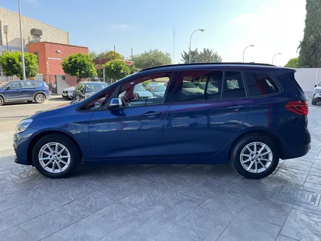 BMW 2 Series view 9