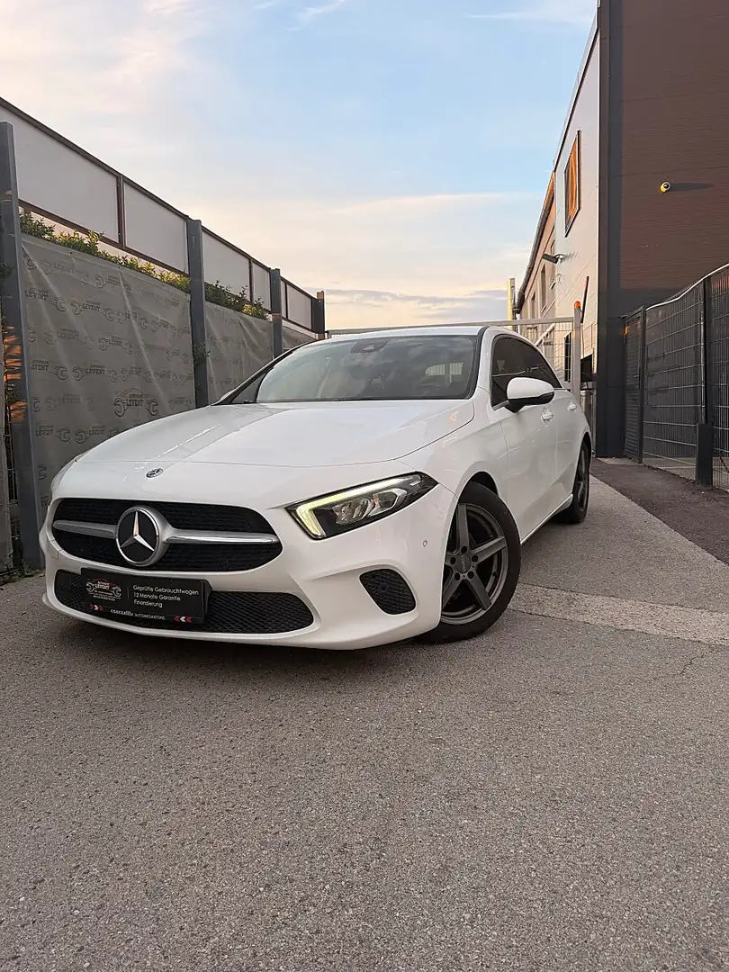 Mercedes-Benz A 180 d Aut. Weiß - 1