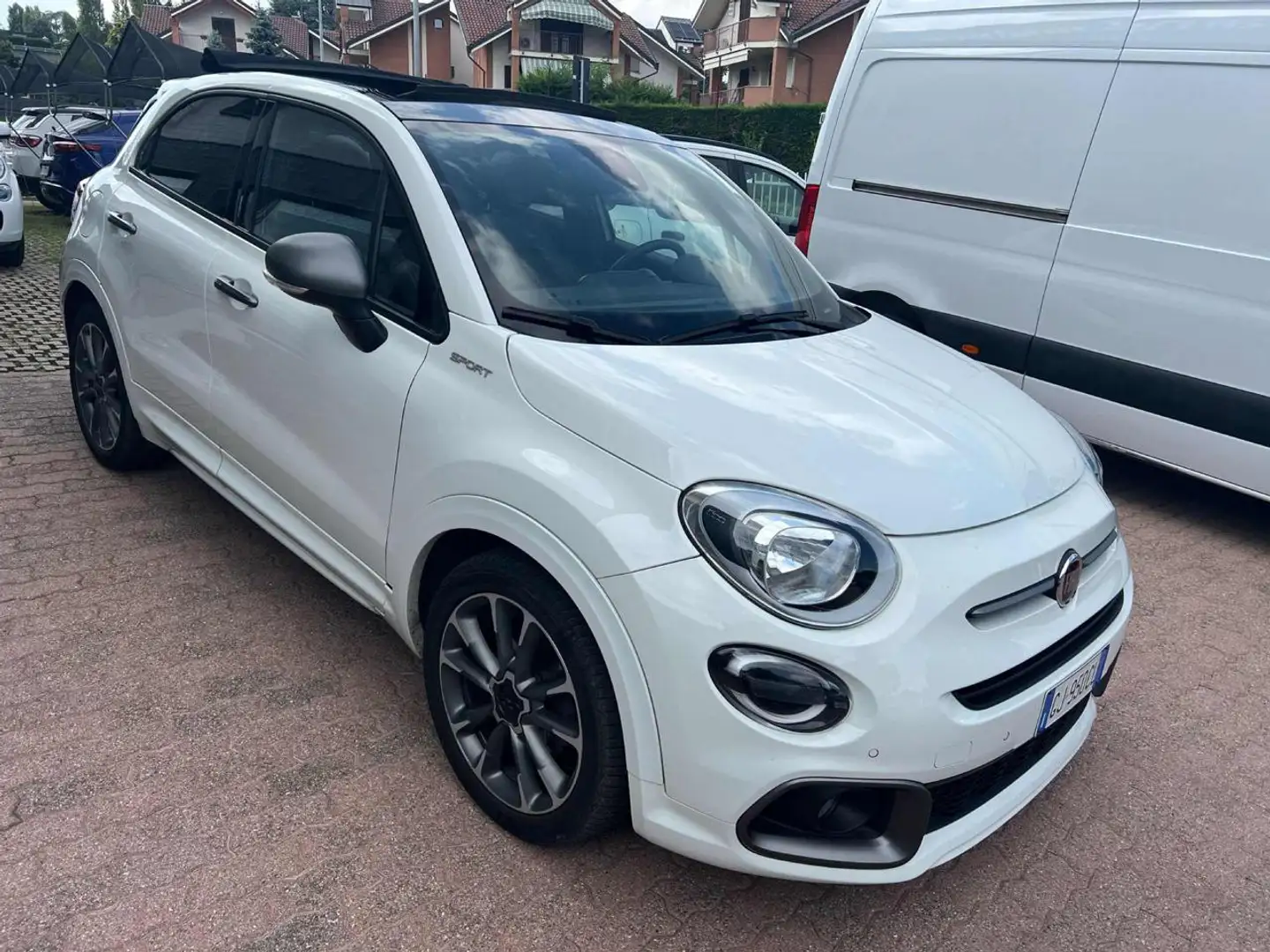 Fiat 500X 1.6 MultiJet 130 CV Sport Dolcevita Blanco - 1