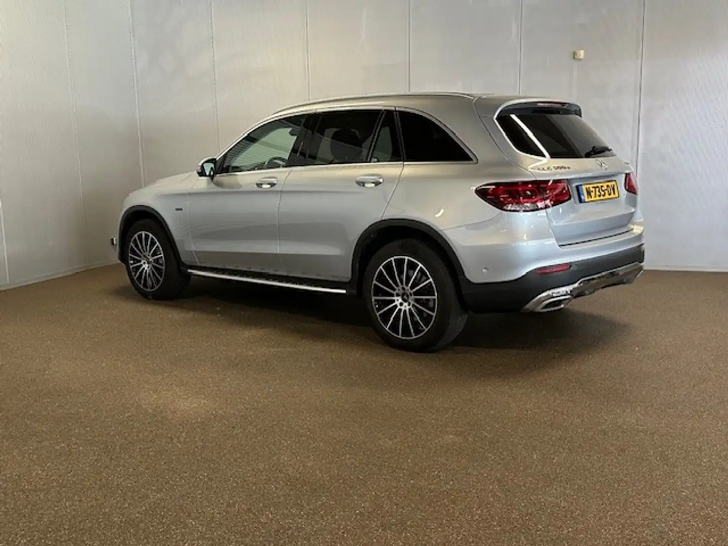 Mercedes-Benz GLC 300 300e 4 Matic Luxury-PANORAMA-360 CAMERA-TREKHAAK-D Grijs - 2