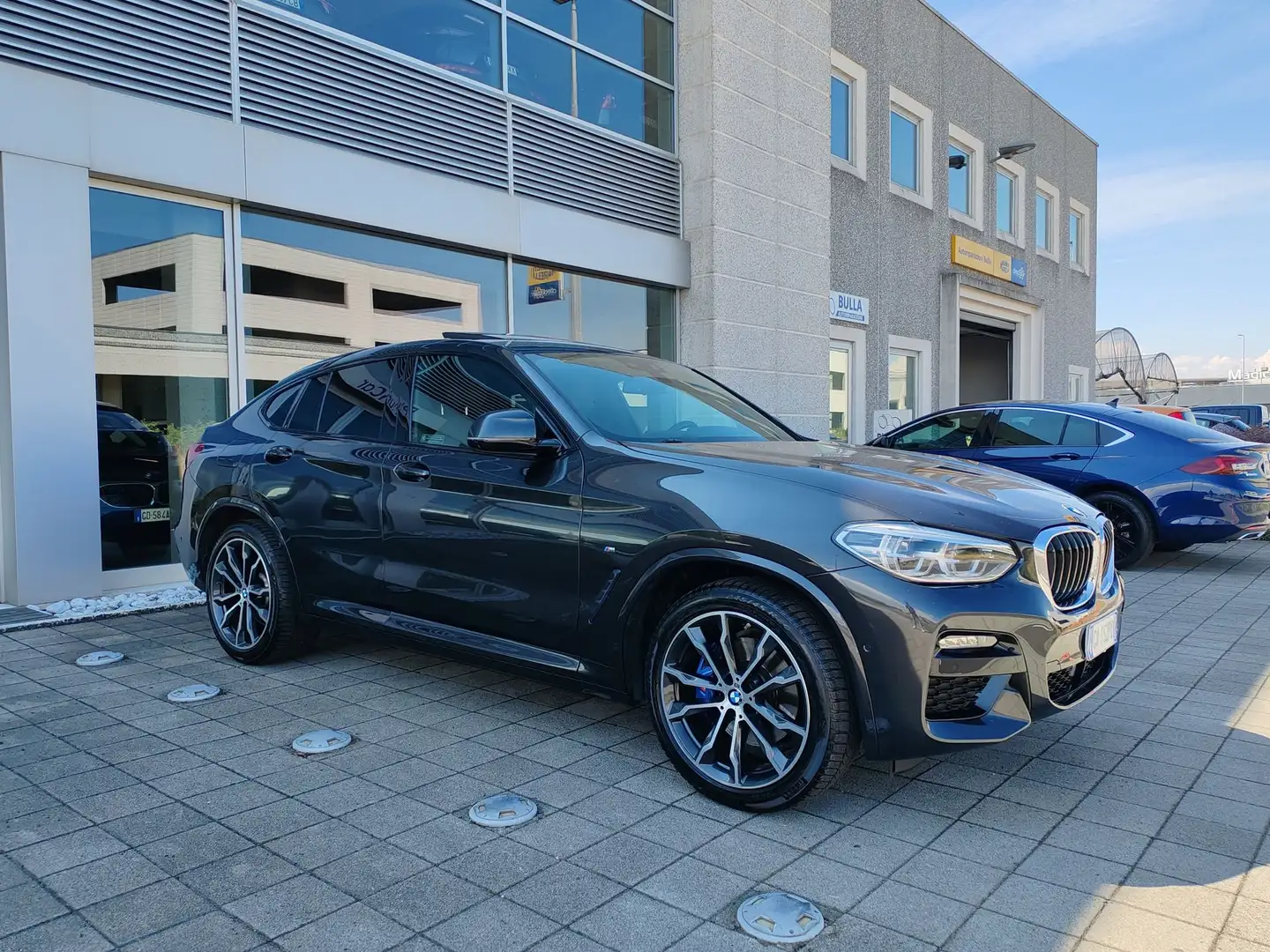 BMW X4 xDrive30d Msport 265cv Tetto Pelle Fari FullLED Grigio - 2