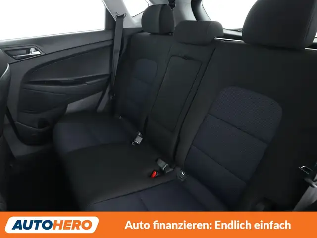 Hyundai Tucson view 14