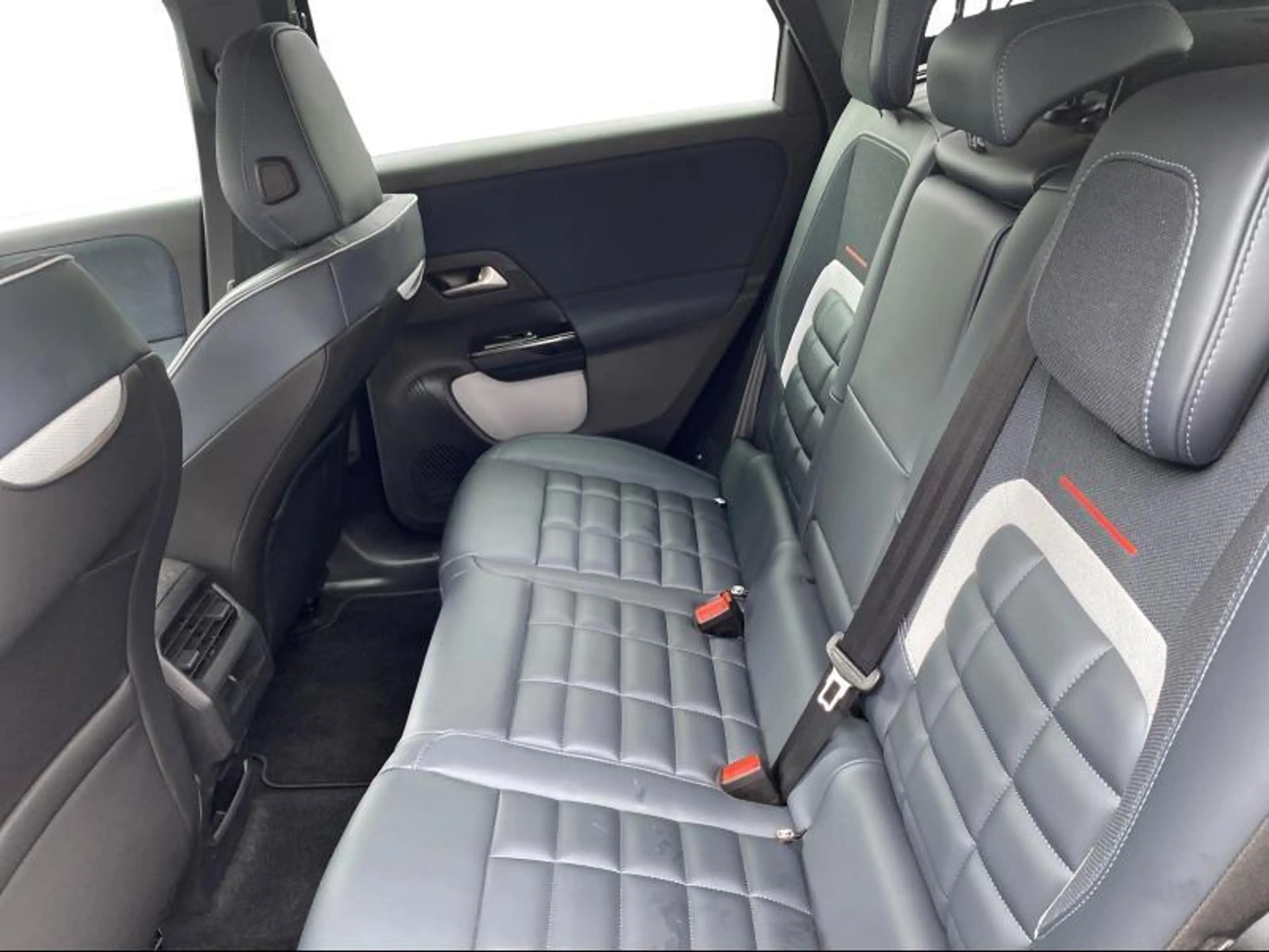 Citroen C5 Aircross Aircross electric Max — photo 12