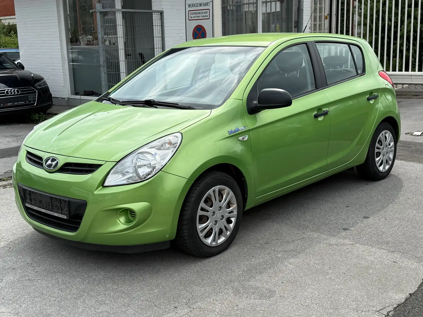 Hyundai i20 Classic Vert - 2