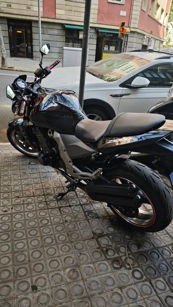 Kawasaki Z 1000 Negro - 2