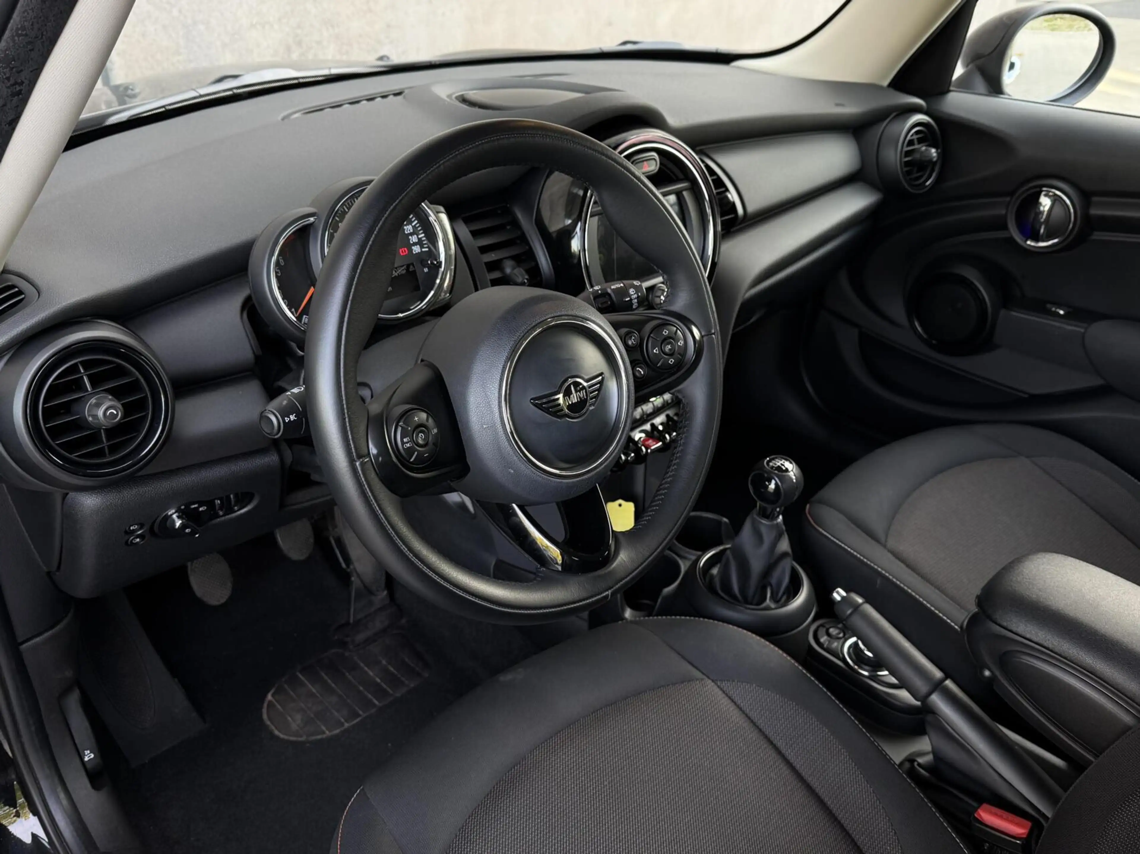 MINI One 5-Deurs 1.5 Pepper | CarPlay | 1ste eigenaar | Dea — photo 4