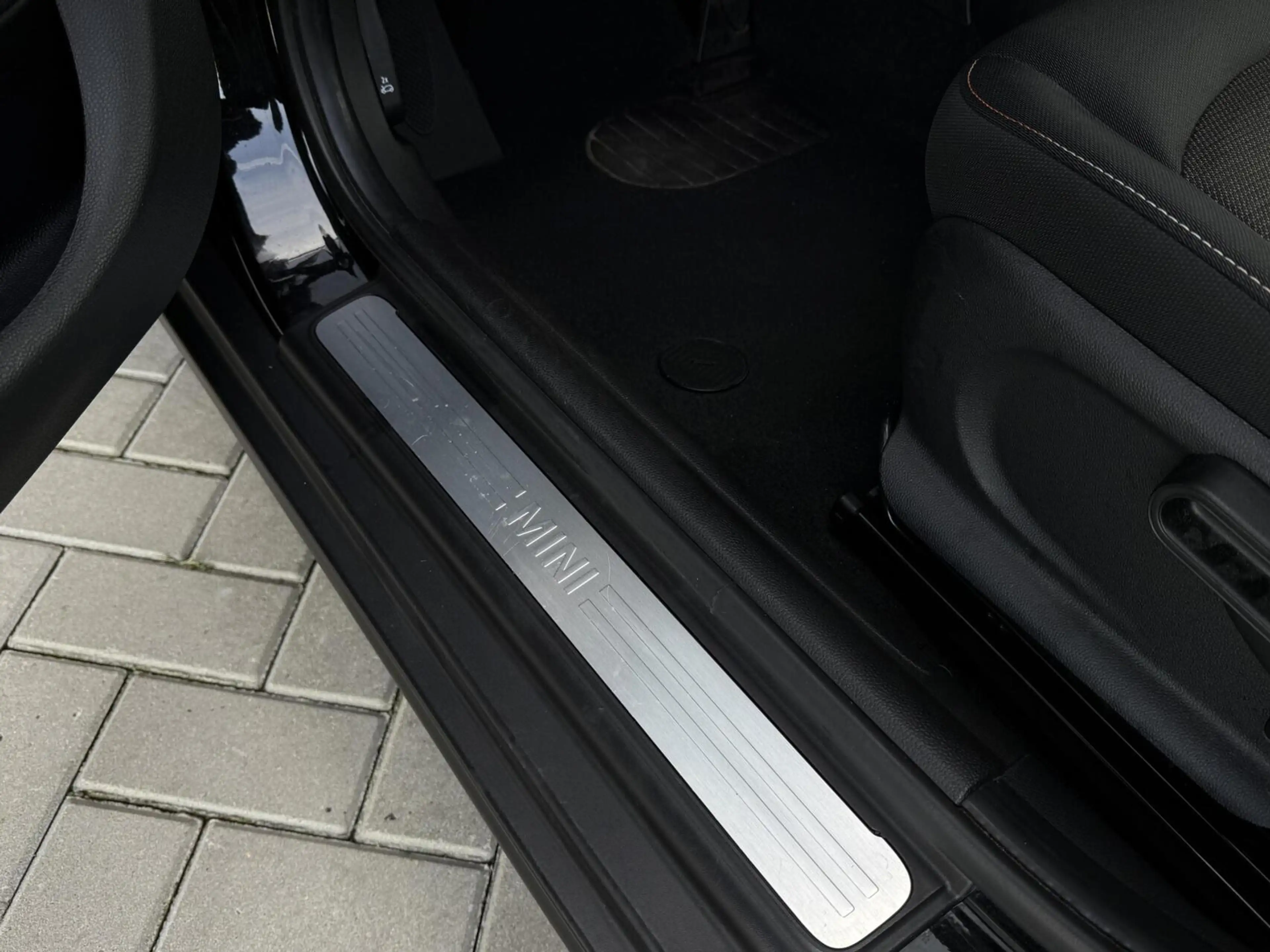 MINI One 5-Deurs 1.5 Pepper | CarPlay | 1ste eigenaar | Dea — photo 28