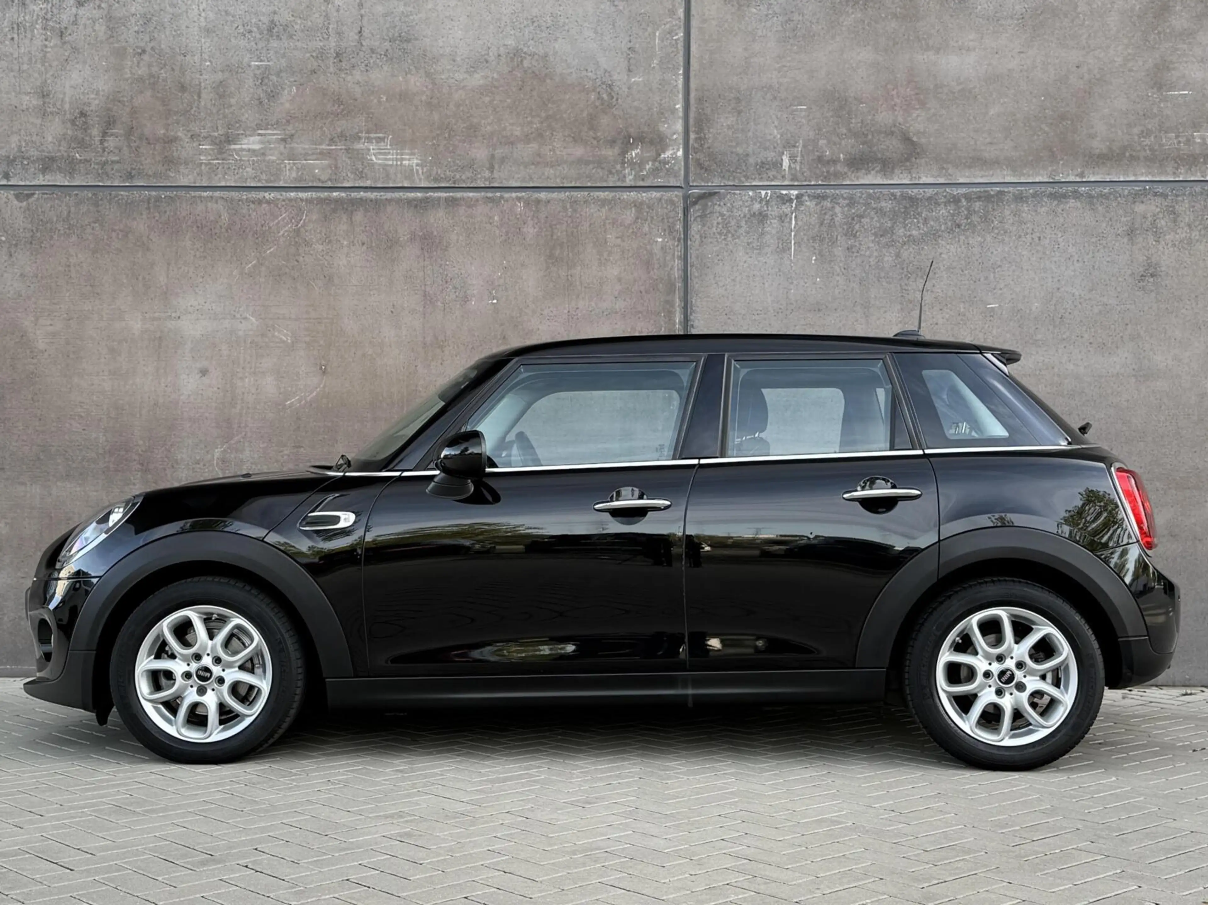 MINI One 5-Deurs 1.5 Pepper | CarPlay | 1ste eigenaar | Dea — photo 14