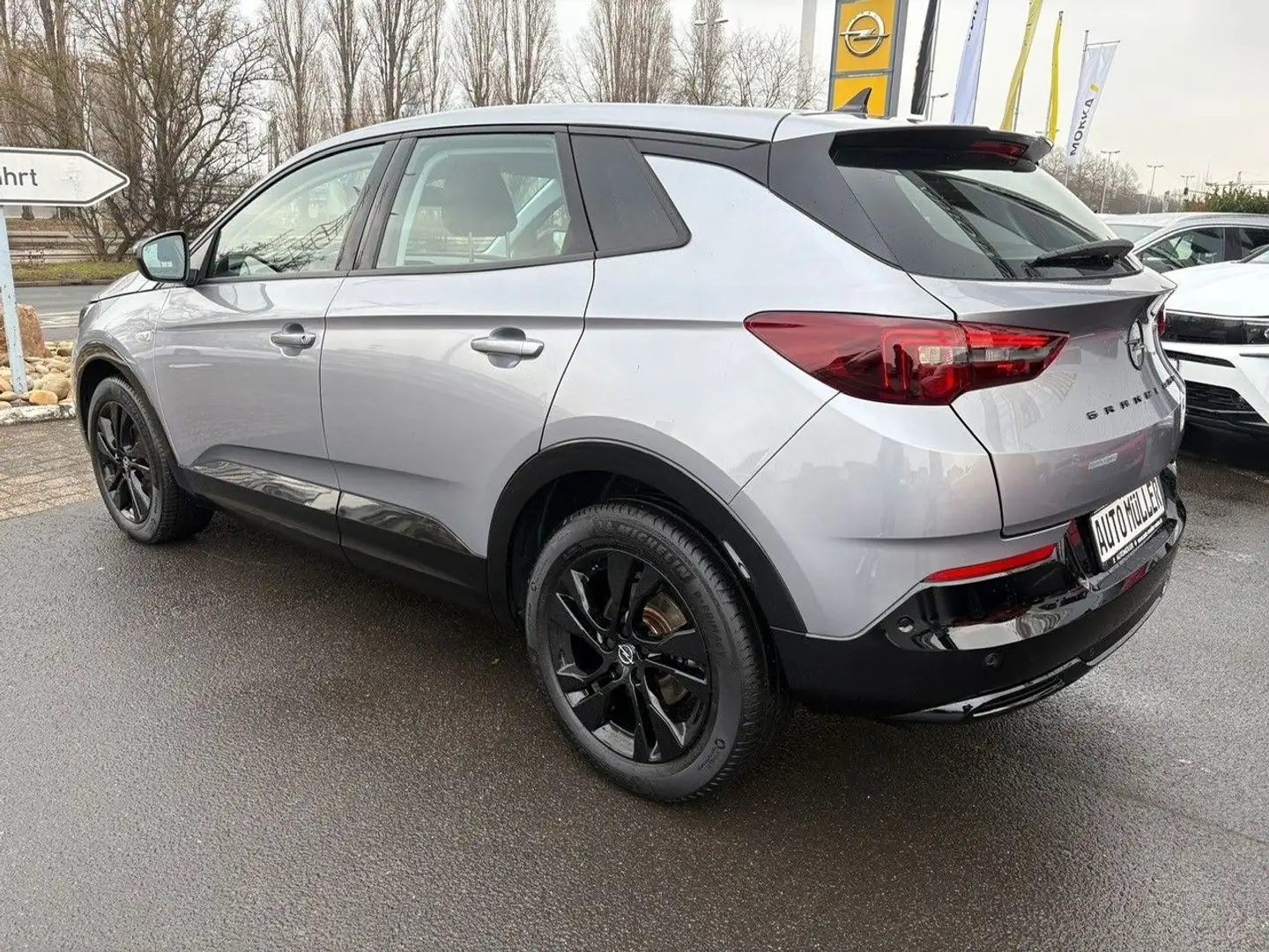 Opel Grandland X Grandland GS 1.2 (136PS) Navi, 360°, SHZ, LED Grau - 2