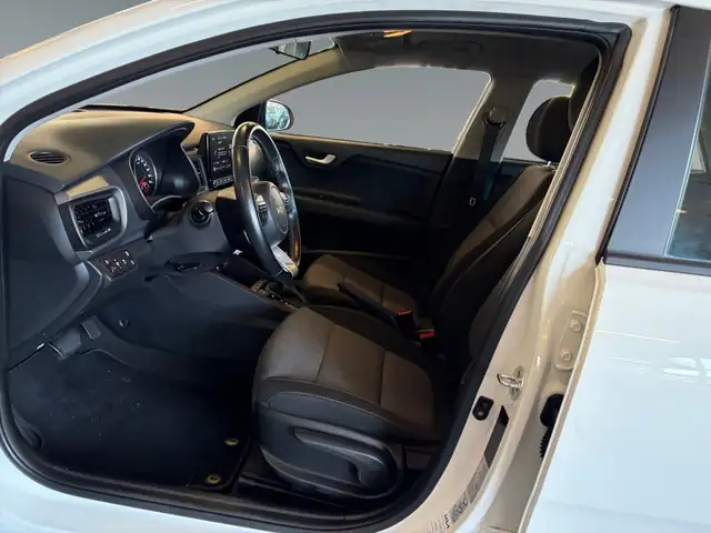 Kia Stonic view 10