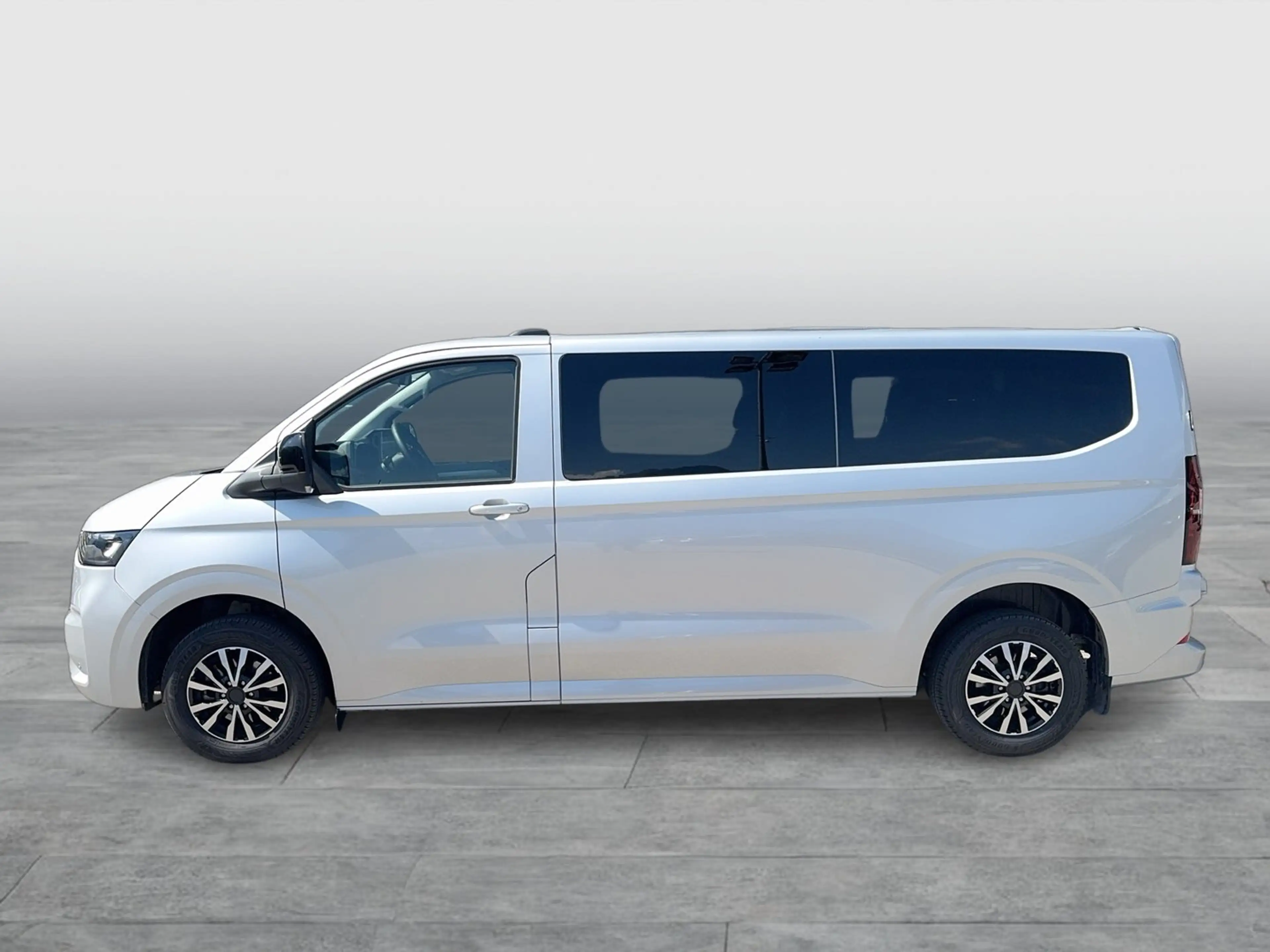 Volkswagen T7 Caravelle VW T7 Caravelle Life LR TDI 4MOTION — photo 2