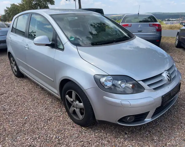 Volkswagen Golf Plus Comfortline 1.6 Benzin/-Klima/-PDC