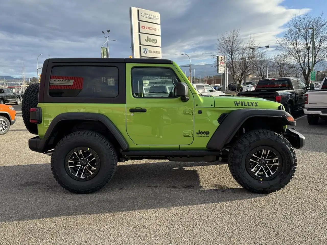 Jeep Wrangler снимка Jeep Wrangler