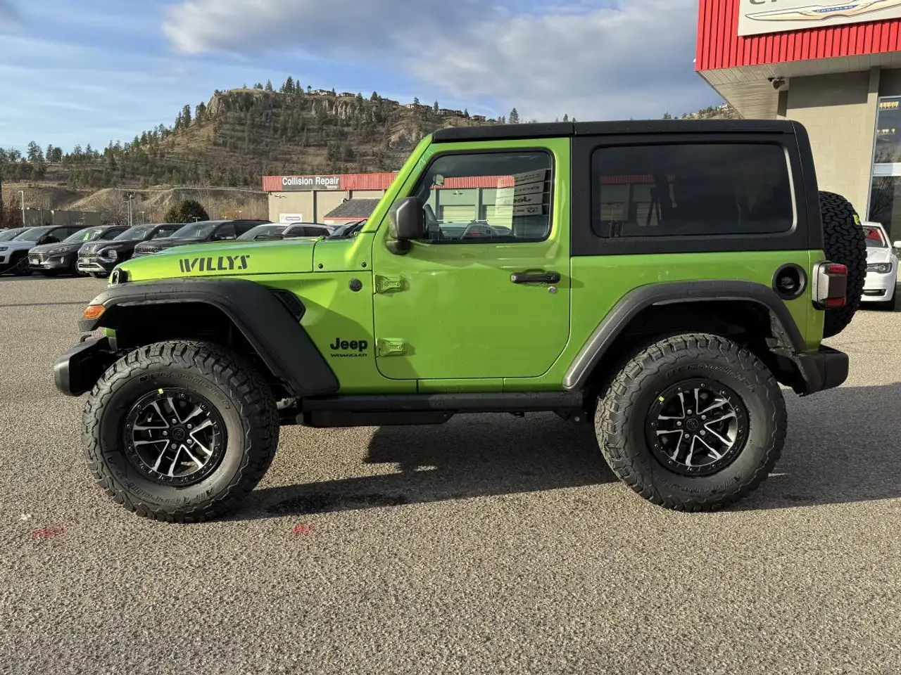 Jeep Wrangler снимка Jeep Wrangler