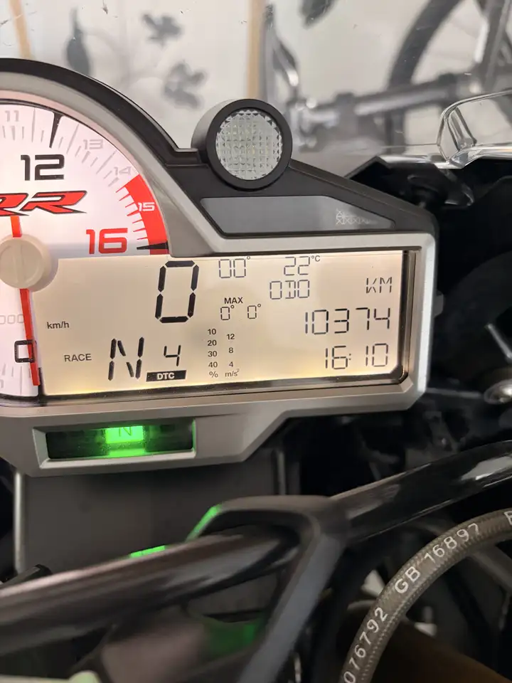 BMW S 1000 RR