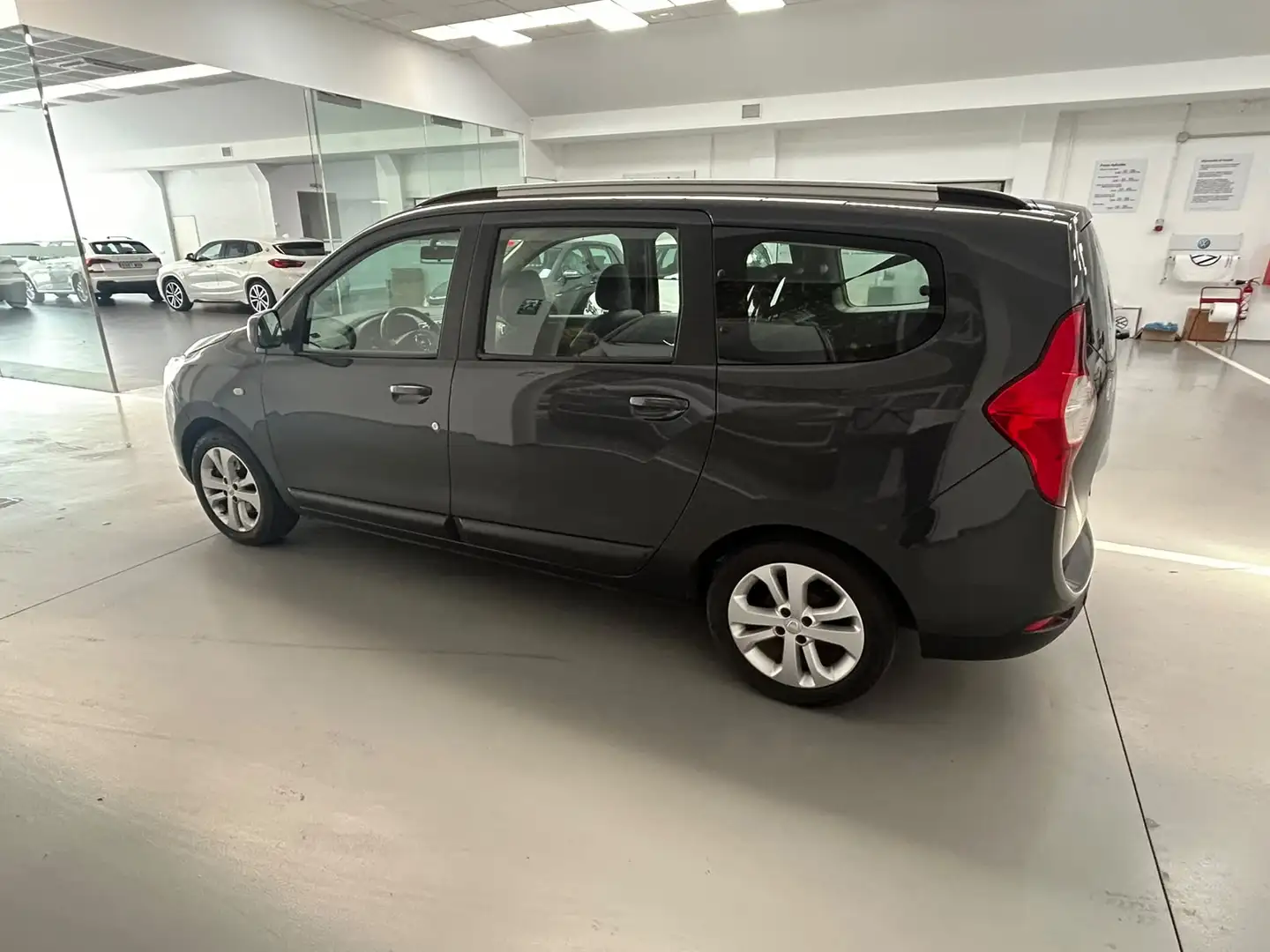 Dacia Lodgy Laureate dCi 110 7pl - 2