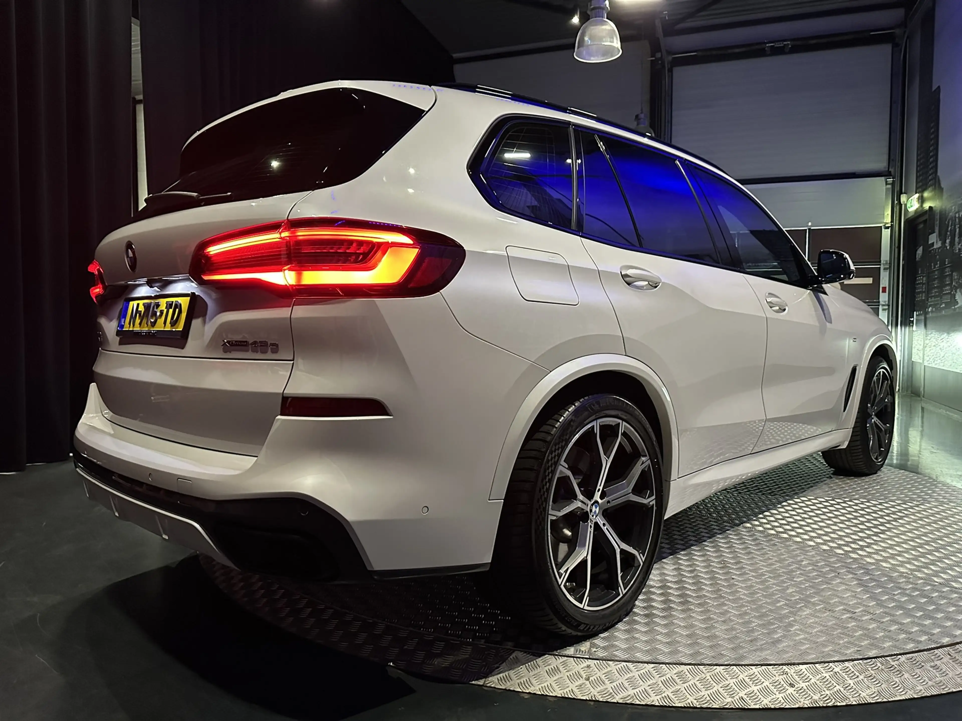 BMW X5 XDrive45e High Executive *Pano*360camera*Trekhaak* — photo 30