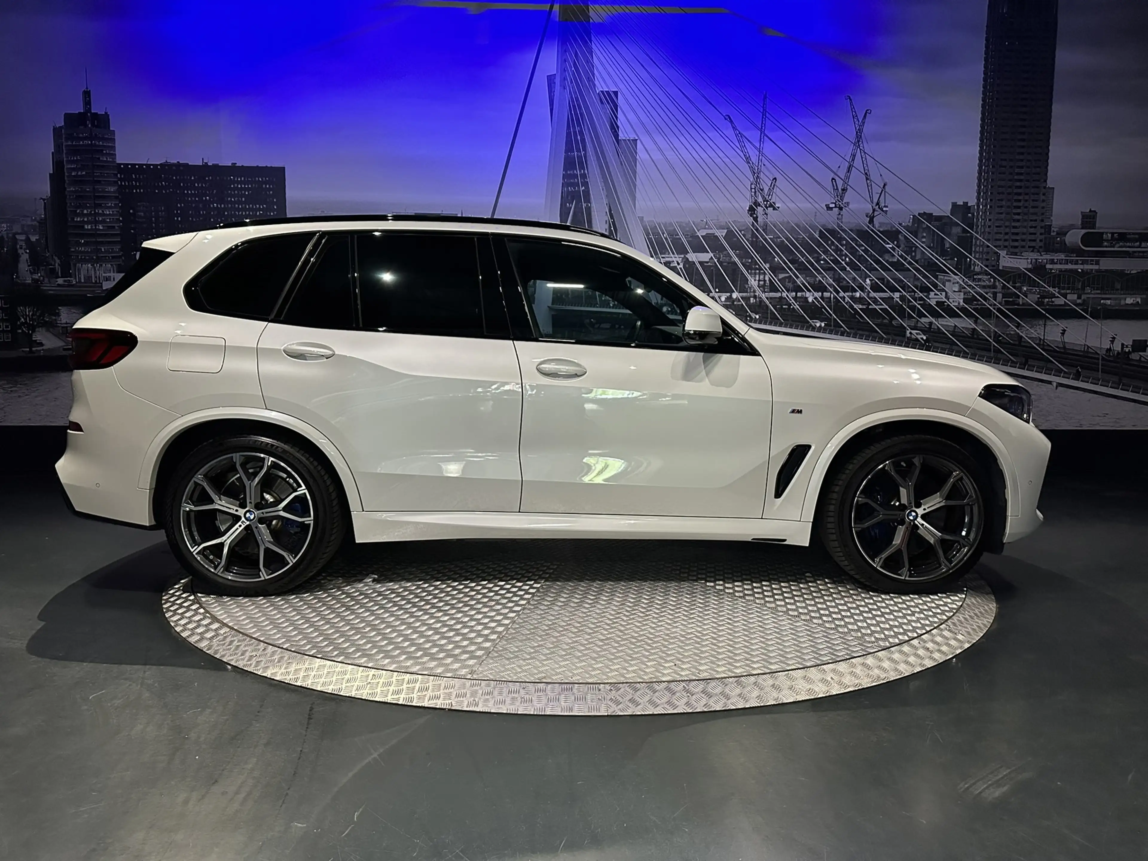 BMW X5 XDrive45e High Executive *Pano*360camera*Trekhaak* — photo 14