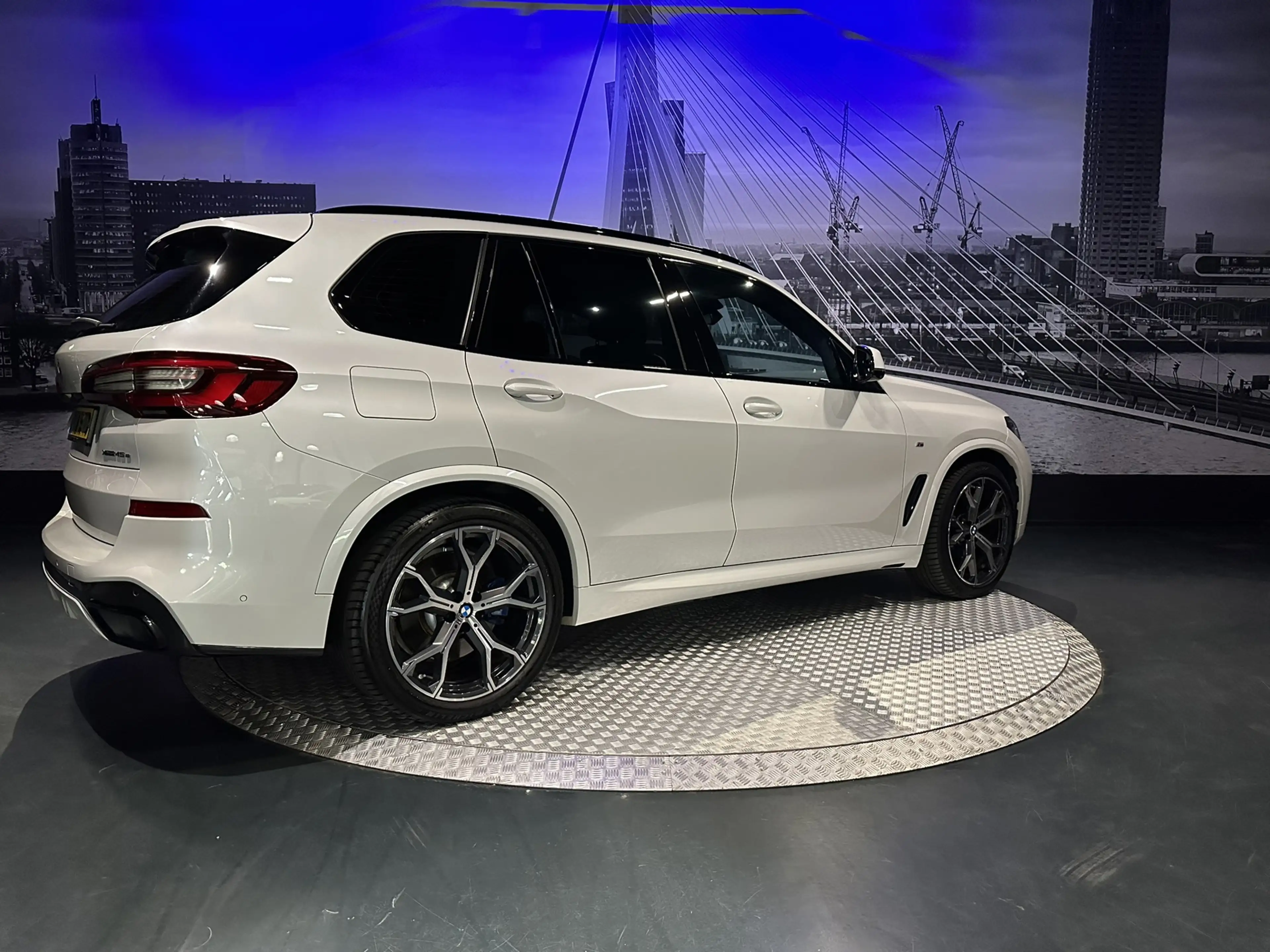 BMW X5 XDrive45e High Executive *Pano*360camera*Trekhaak* — photo 13