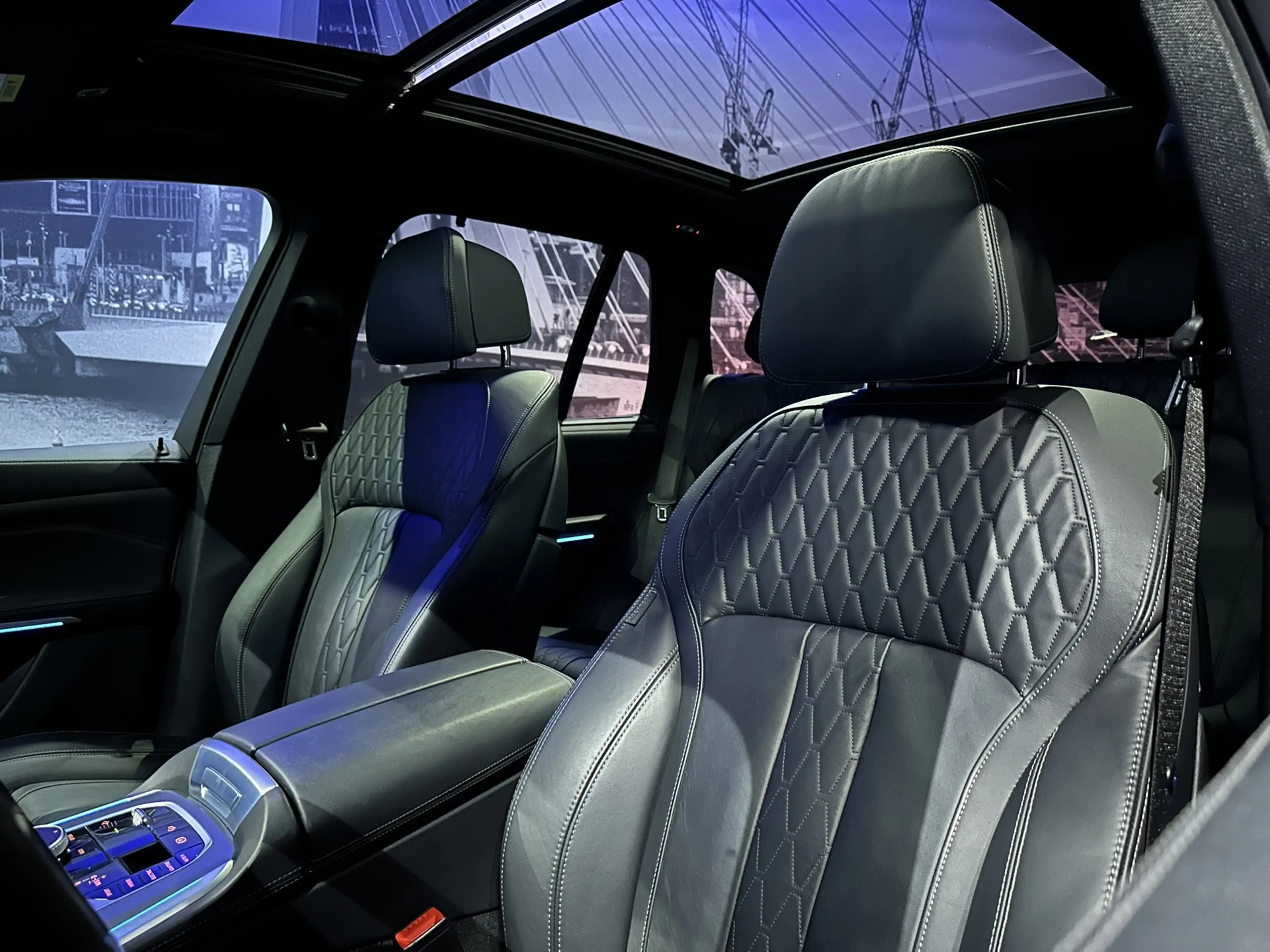 BMW X5 XDrive45e High Executive *Pano*360camera*Trekhaak* — photo 17