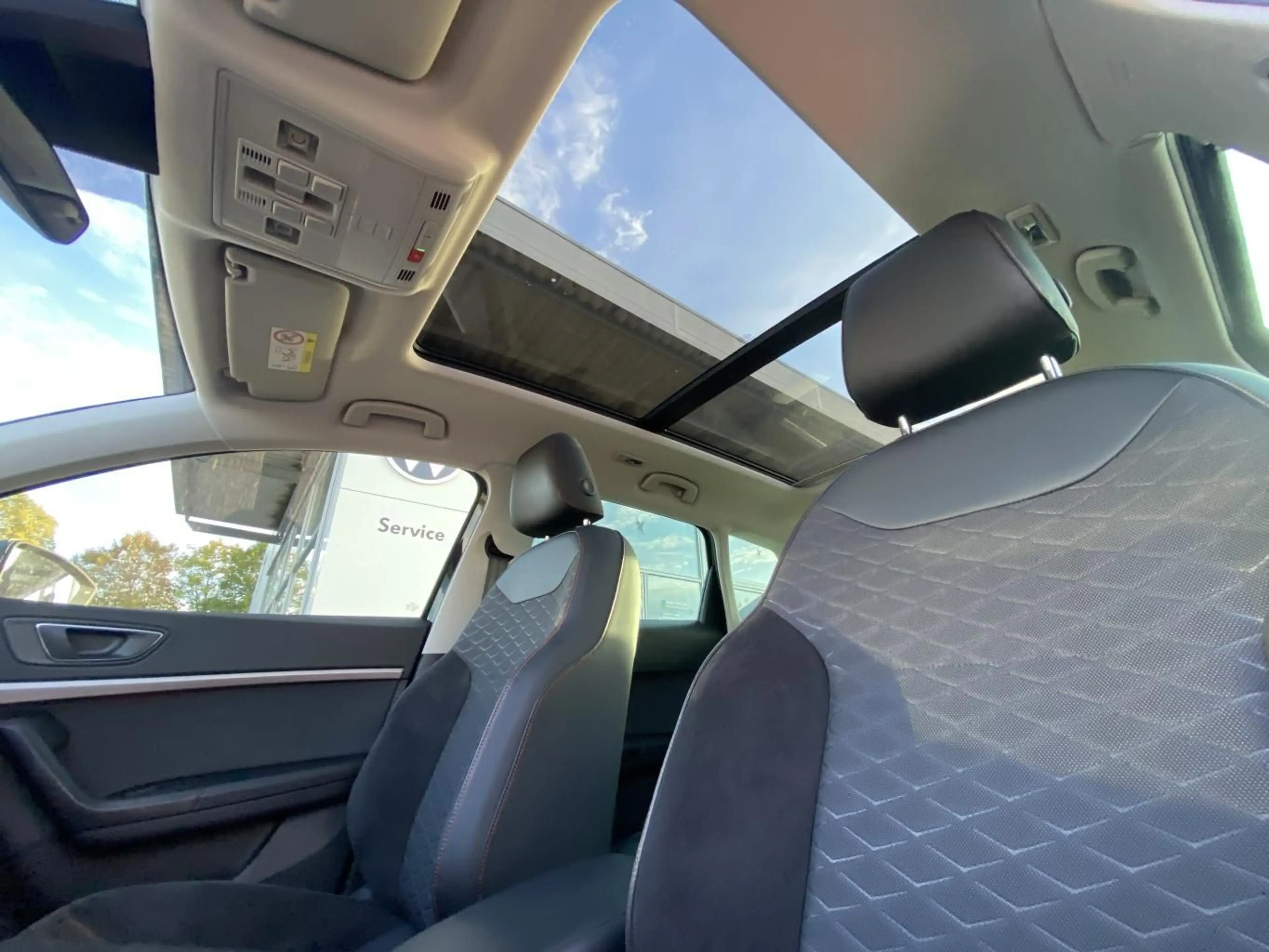 SEAT Ateca 1.5 TSI FR PANORAMA+AHK+NAVI-PRO+el.HECKKL — photo 9