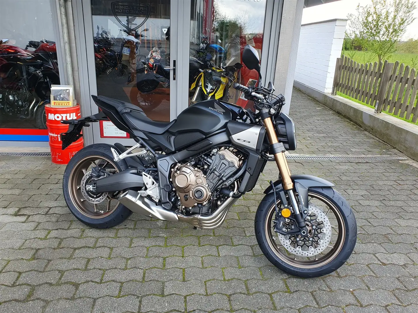 Honda CB 650 Czarny - 1
