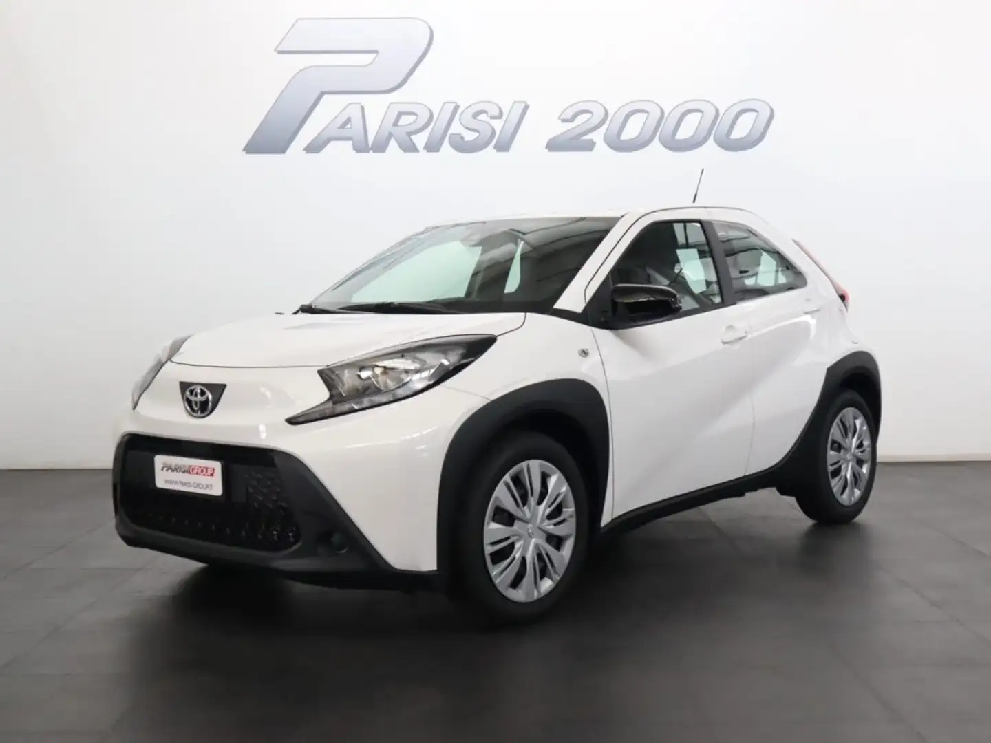 Toyota Aygo X 1.0 VVT-i 72CV 5 porte Active *PROMO PARISI GROUP* Bianco - 1