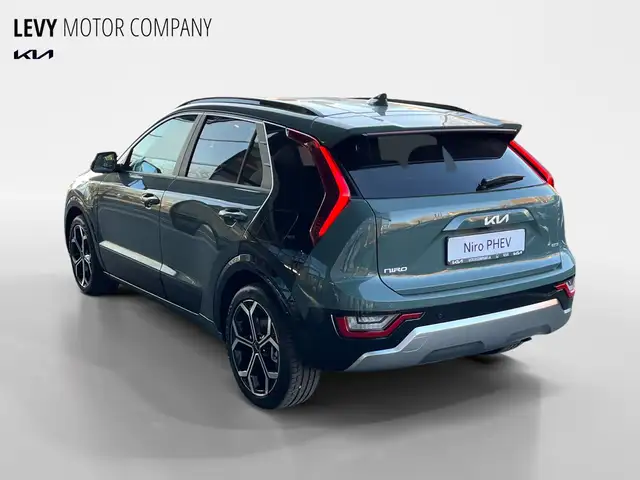 Kia Niro view 4
