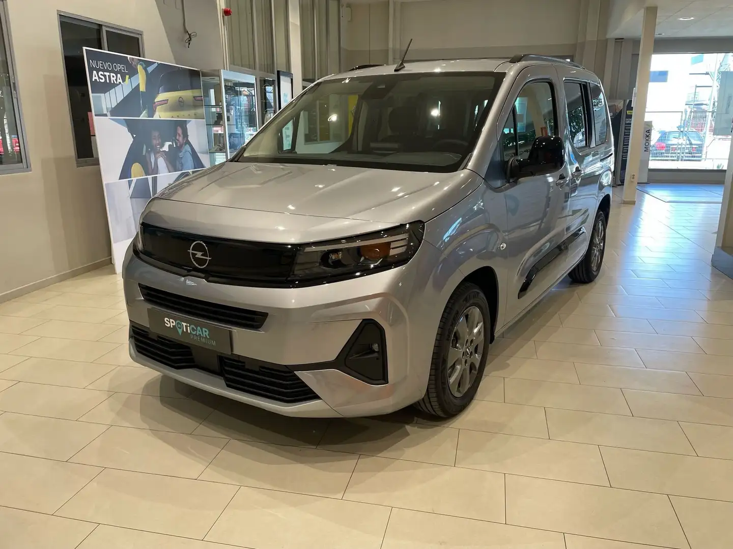 Opel Combo Life 1.5 TD 130CV S/S AT8 GS Gris - 1