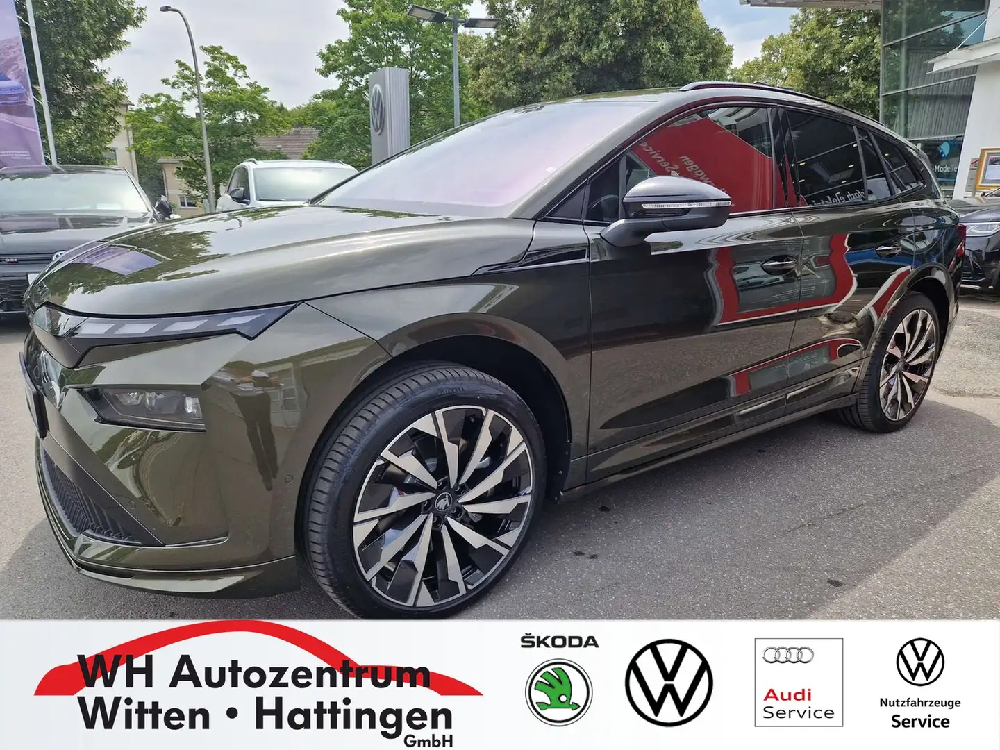 Skoda Enyaq 85x Sportline PANORAMA WÄRMEPUMPE AHK MATRIX-LE... Vert - 1