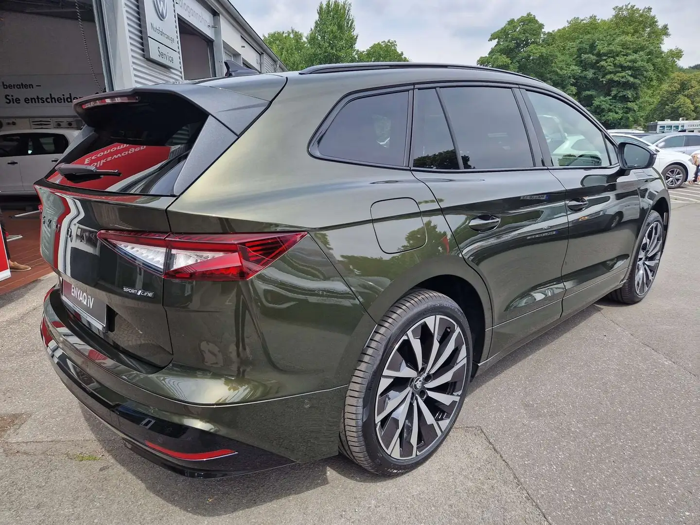 Skoda Enyaq 85x Sportline PANORAMA WÄRMEPUMPE AHK MATRIX-LE... Vert - 2