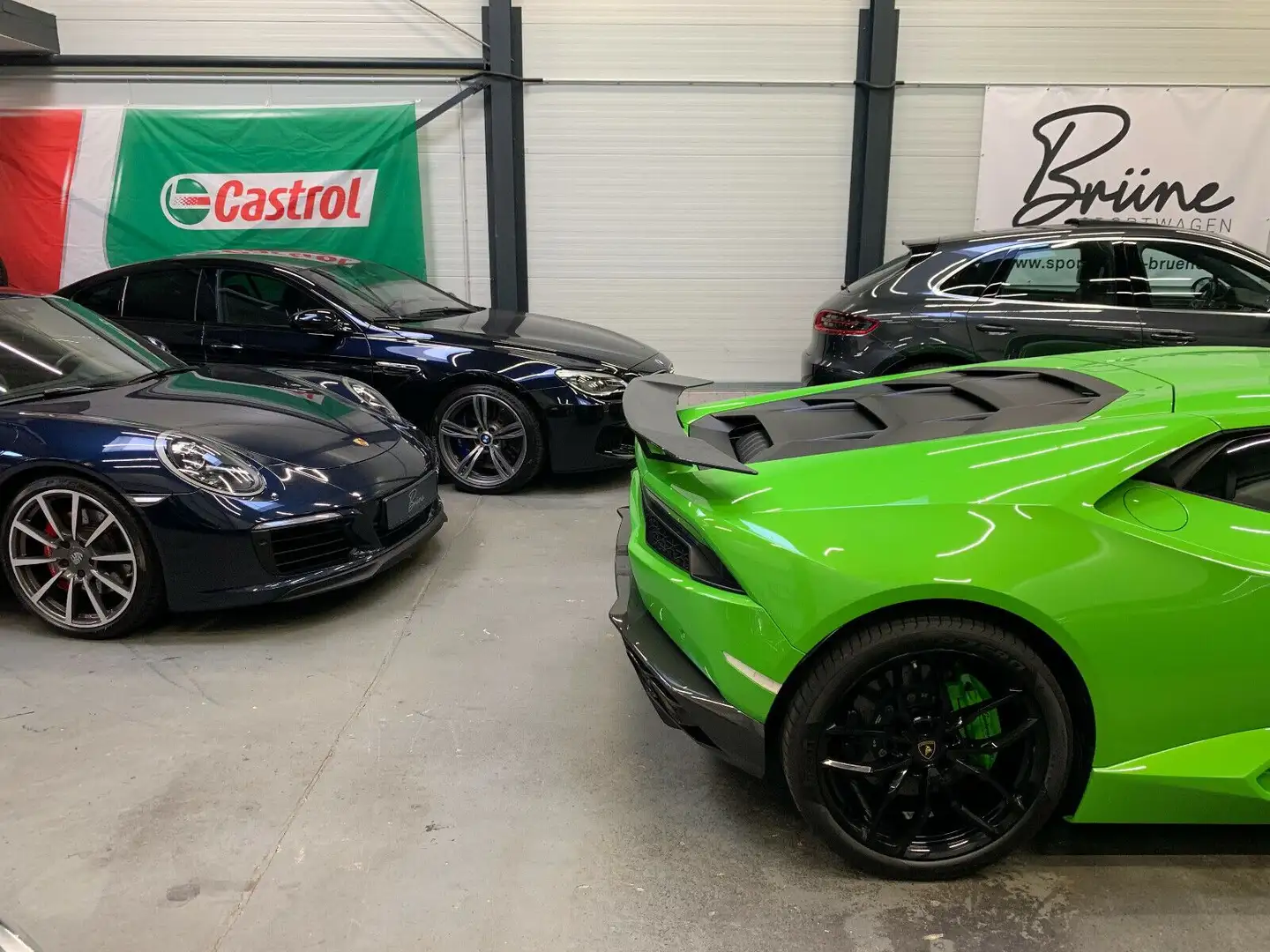 Volvo V90 Inscript. AWD GARANTIE/LED/LEDER/AHK/NAVI Grau - 2