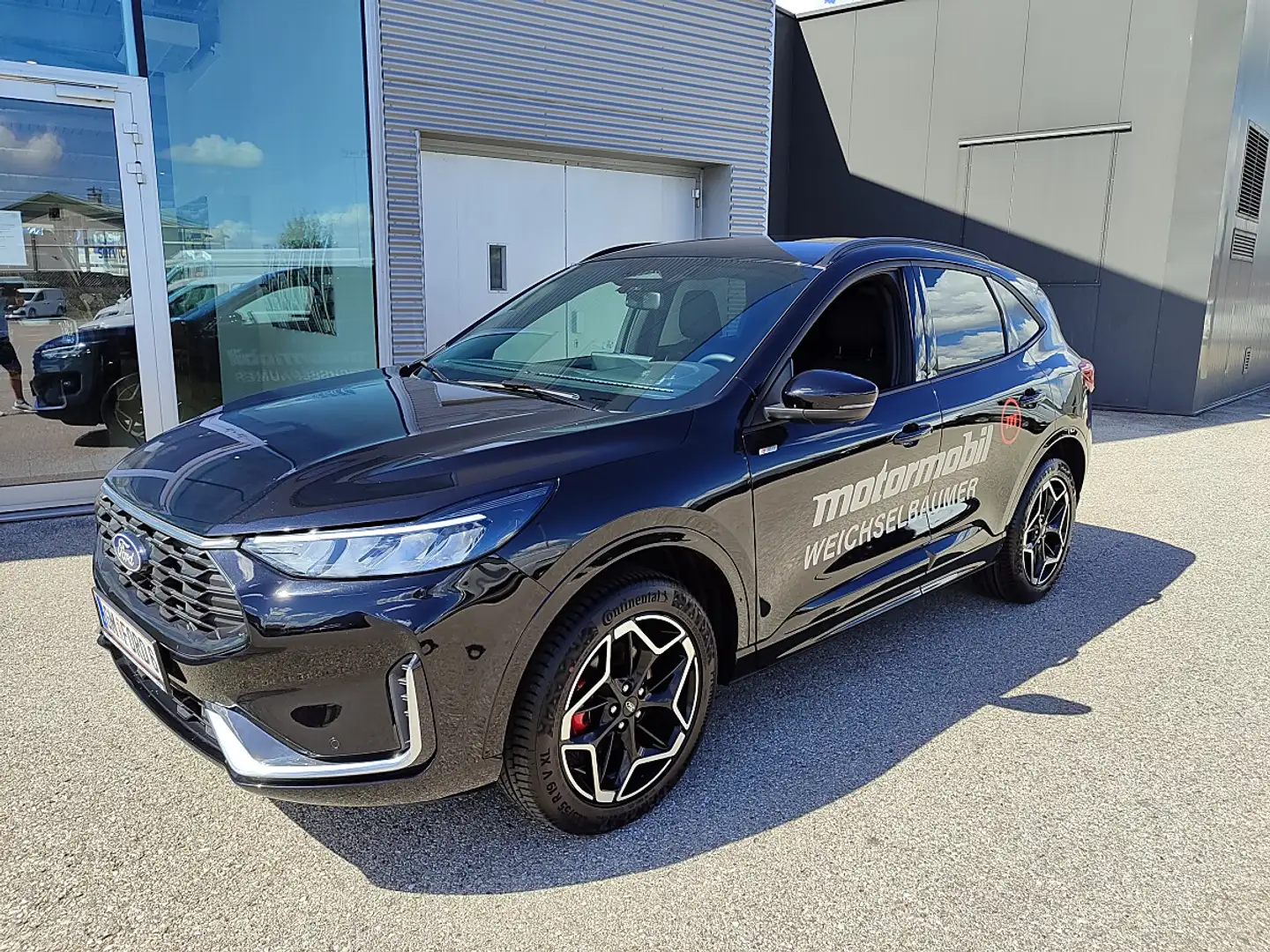 Ford Kuga 2,5 Duratec FHEV ST-Line X Aut. Schwarz - 1
