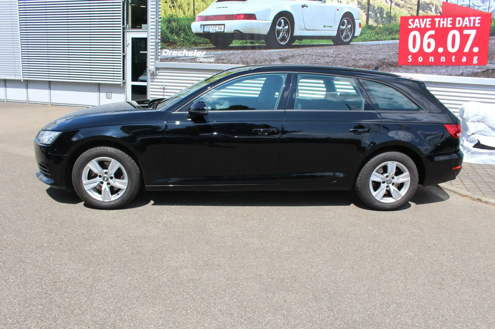 Audi A4 Avant 2.0 TDI  S-tronic Schwarz - 1