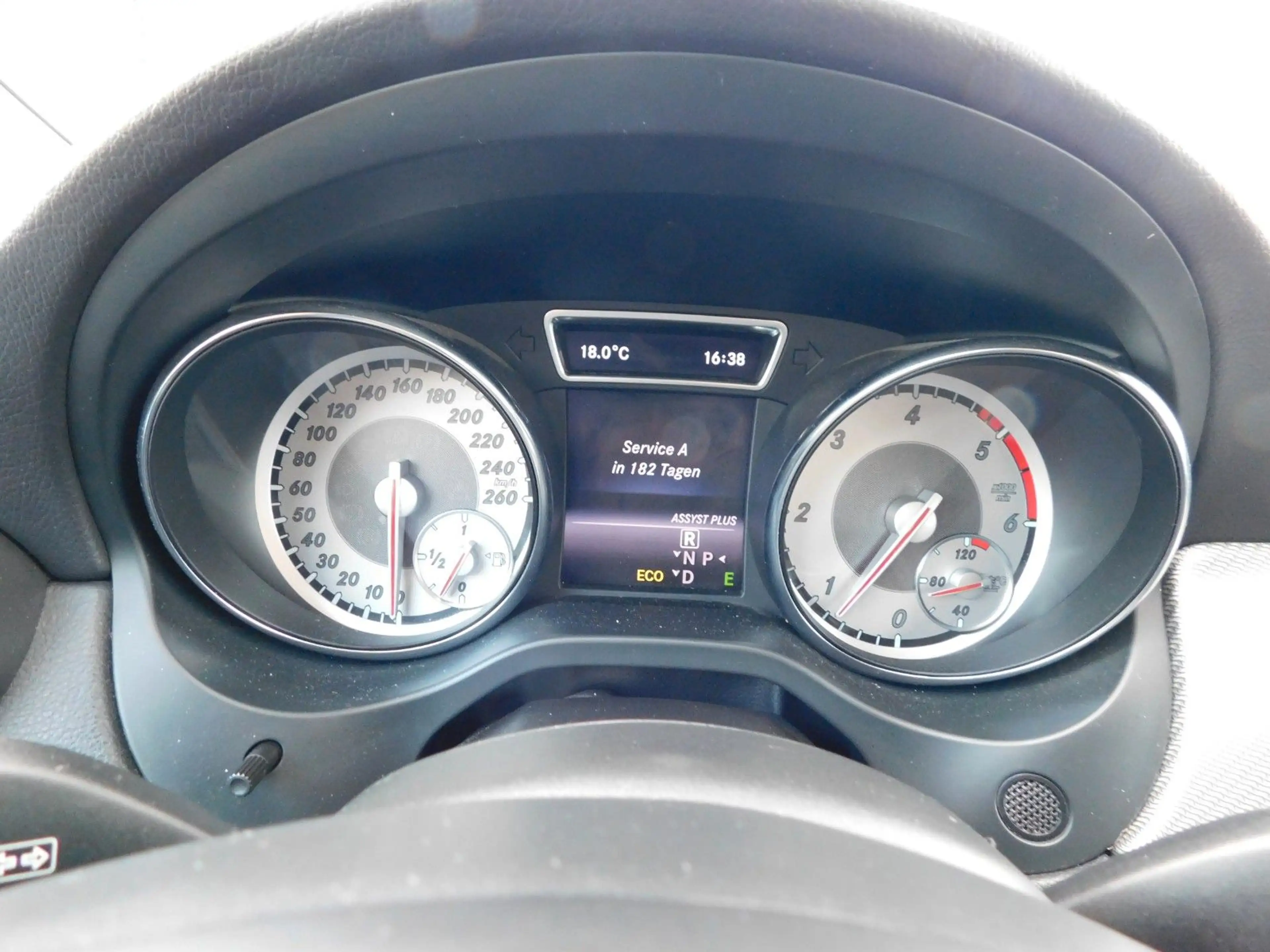 Mercedes-Benz GLA 200 GLA GLA 200 CDI / d — photo 13
