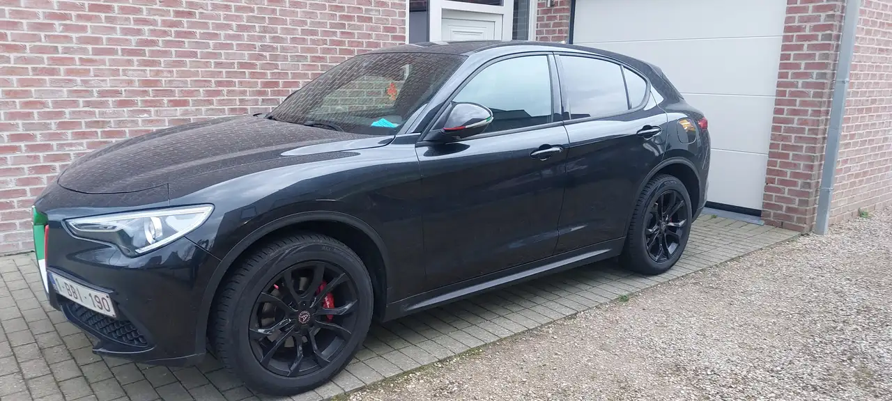 Alfa Romeo Stelvio 2022