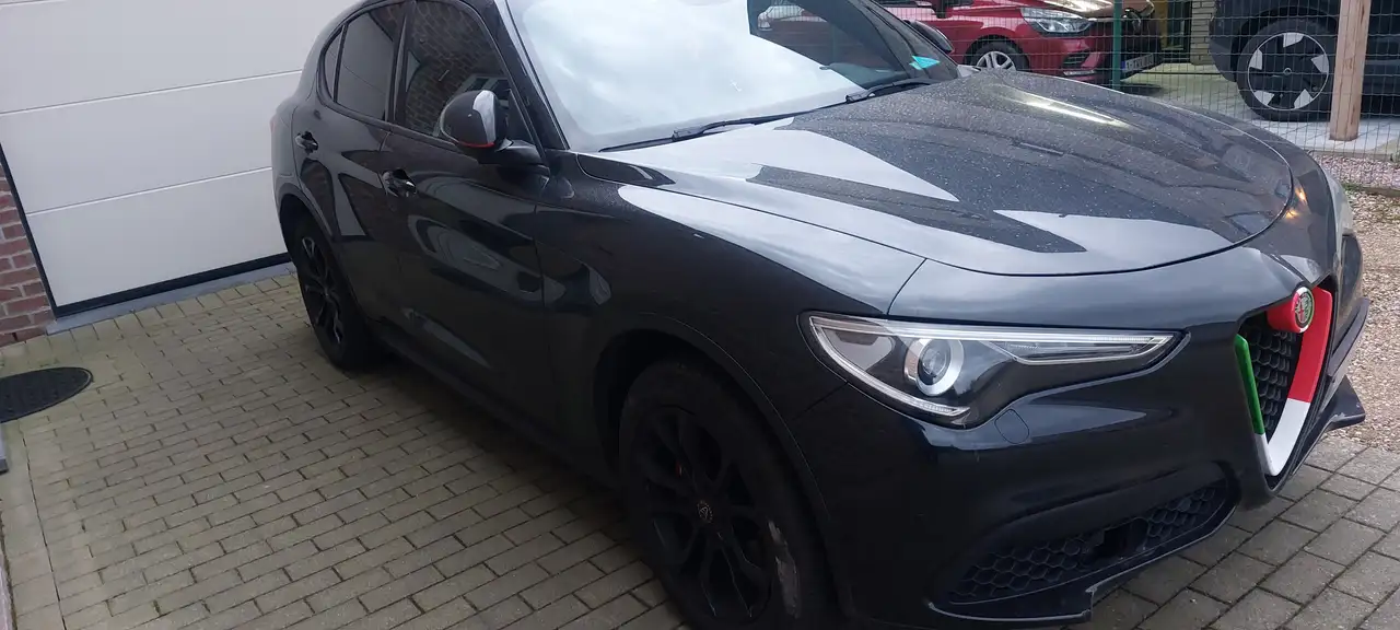 Alfa Romeo Stelvio 2022