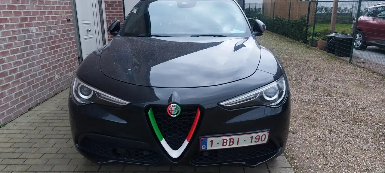 Alfa Romeo Stelvio 2022