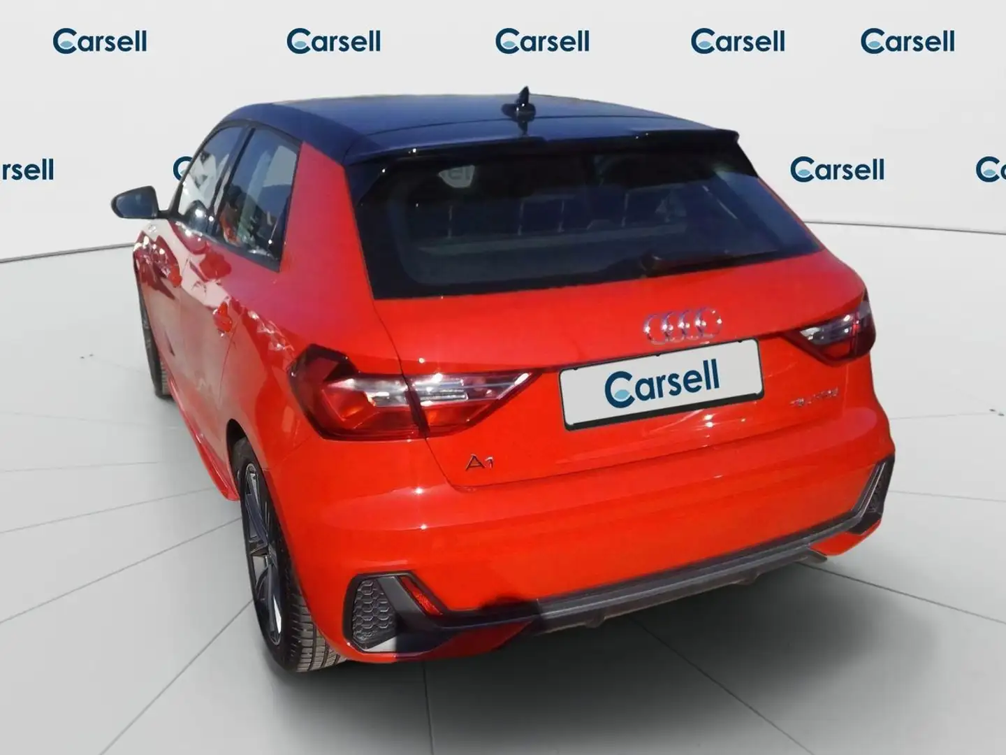 Audi A1 Sportback 30 TFSI S line Rouge - 2