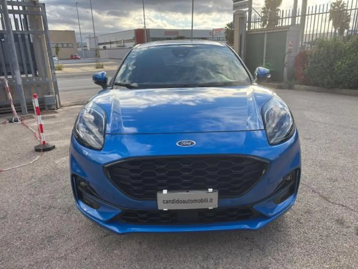 Ford Puma 1.0 EcoBoost Hybrid 125 CV S&S aut. ST-Line Grigio - 2