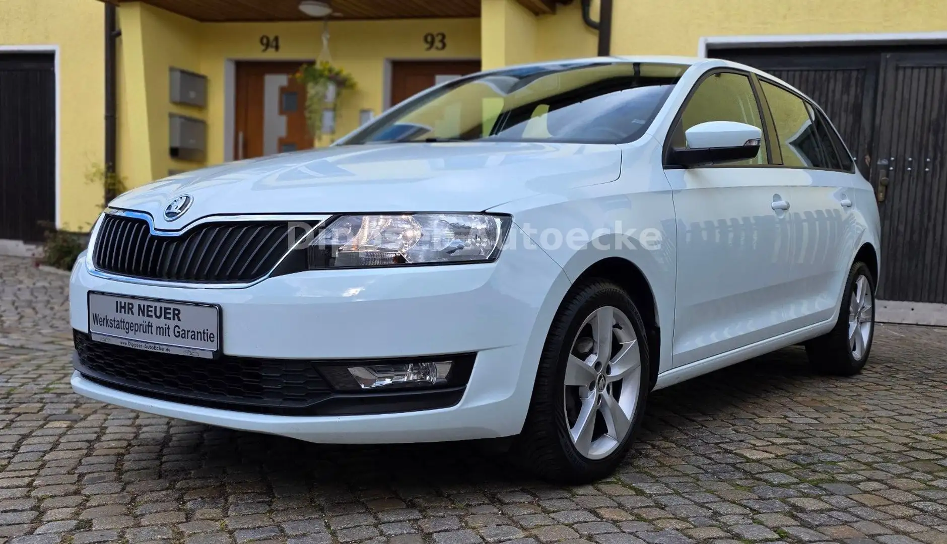 Skoda Rapid/Spaceback Spaceback "Cool Edition"_Klima_Allwetter.. Weiß - 1