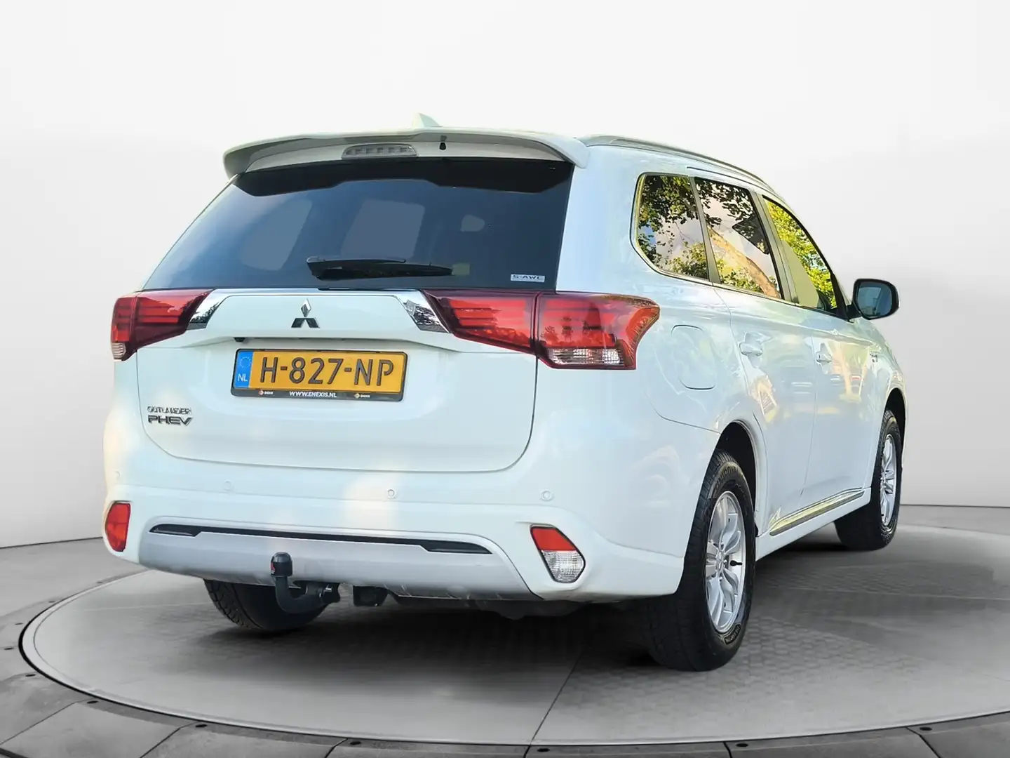 Mitsubishi Outlander 2.4 PHEV Pure (135 PK) 1e-Eig. & Dealer-Onderh. BO Blanc - 2