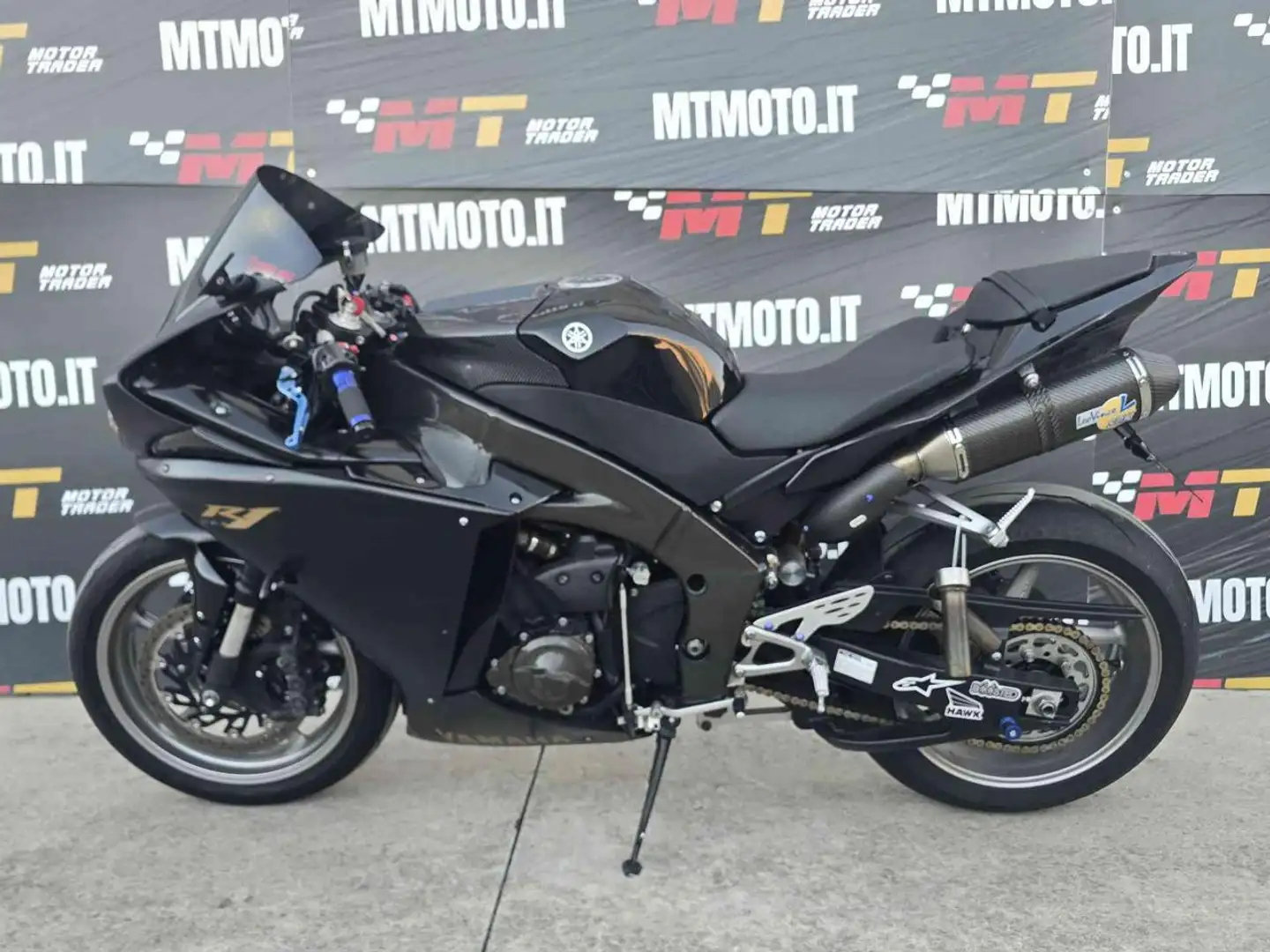 Yamaha YZF-R1 Big Bang Export video 360 Negro - 2