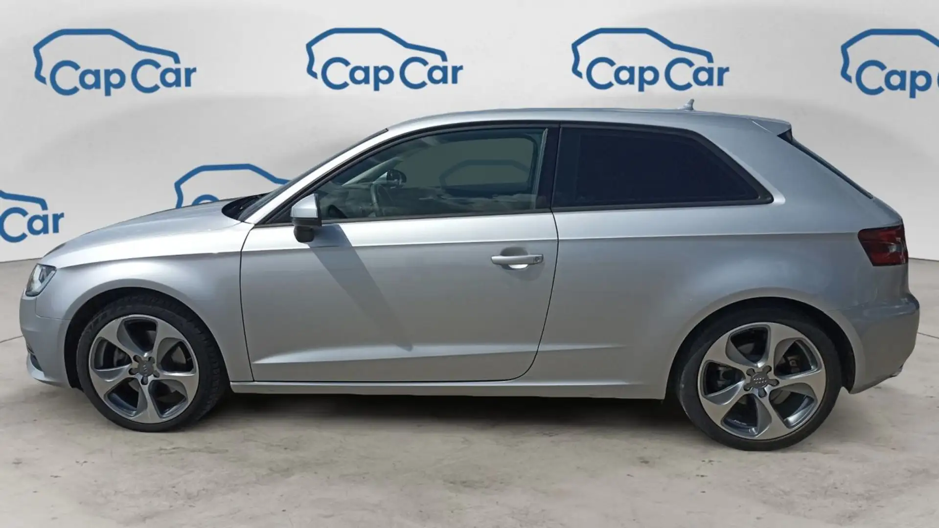 Audi A3 1.8 TFSI 180 S-Tronic7 S line - 2
