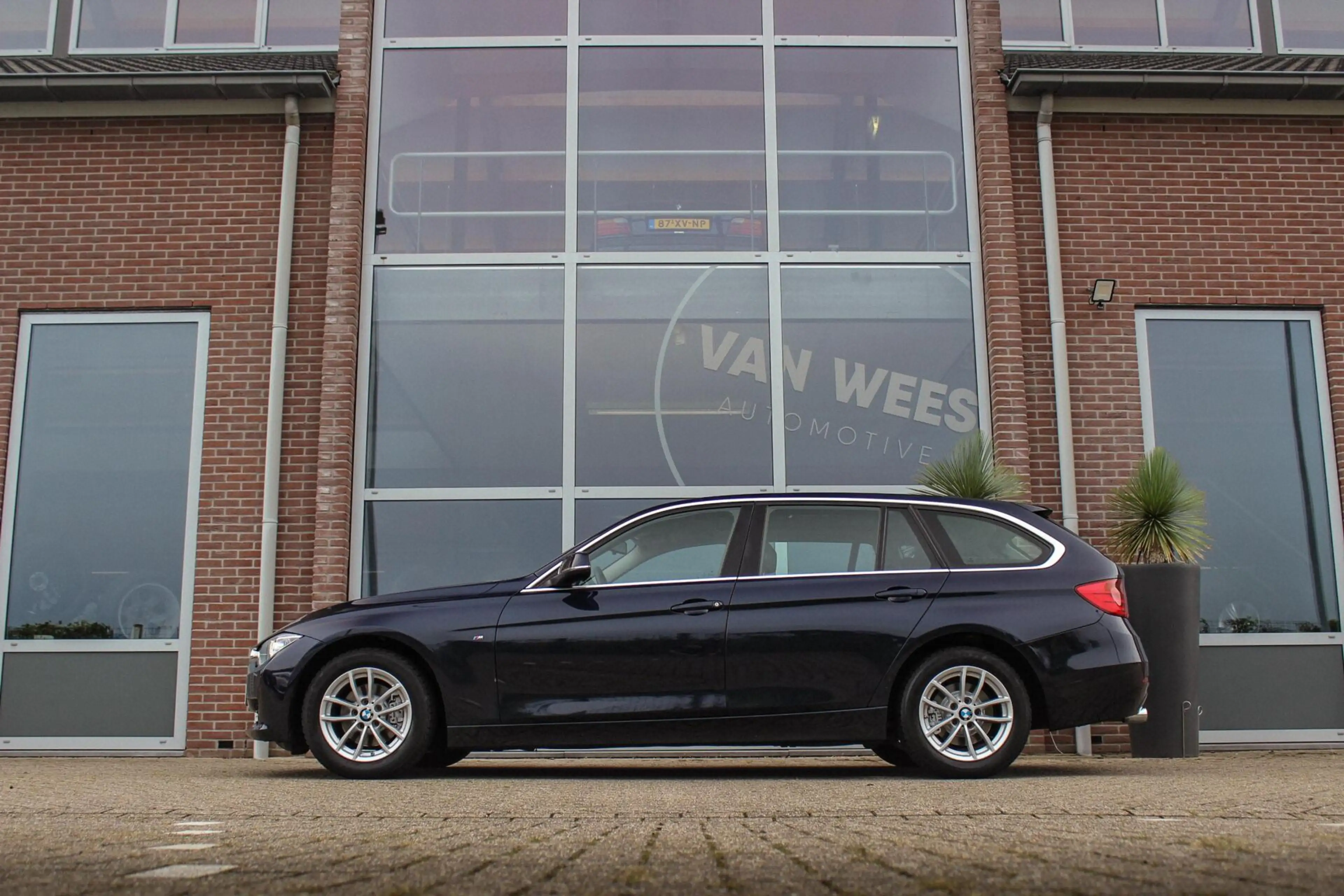 BMW 320 3-serie Touring 320i Executive | Origineel NL | 3e — photo 6